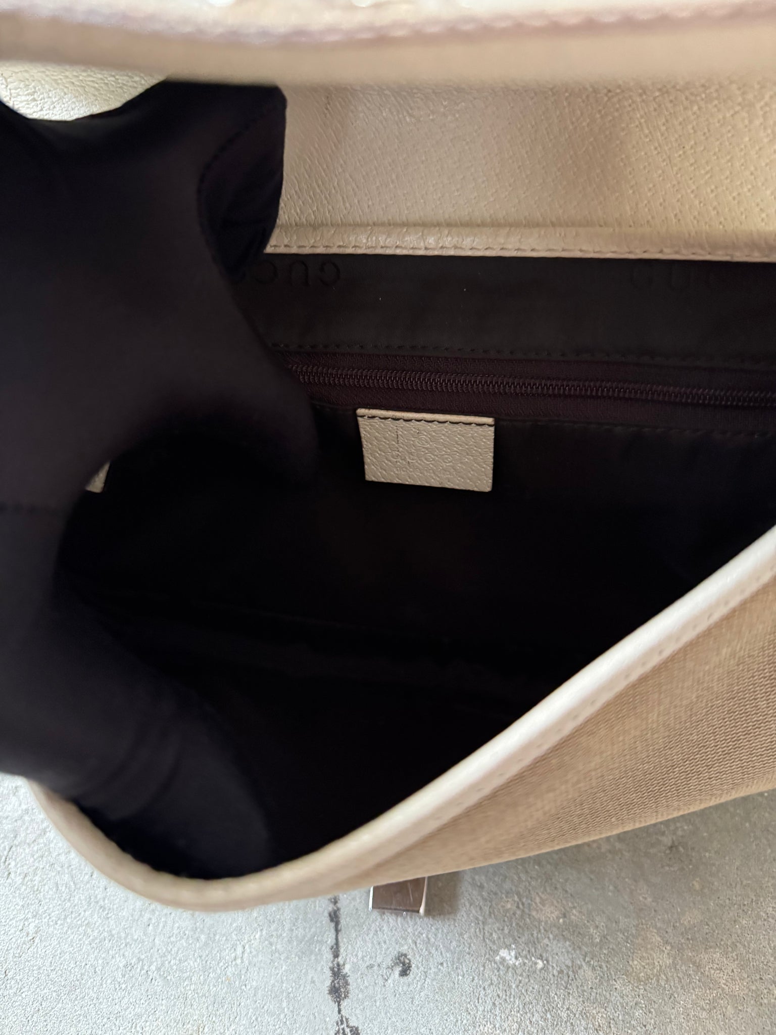 Gucci Jackie Shoulder Bag Beige/White