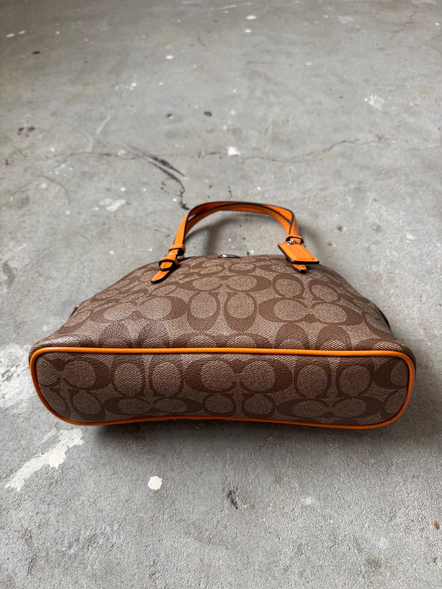 Coach 2Way Signature Peyton Hand Bag Beige/Orange