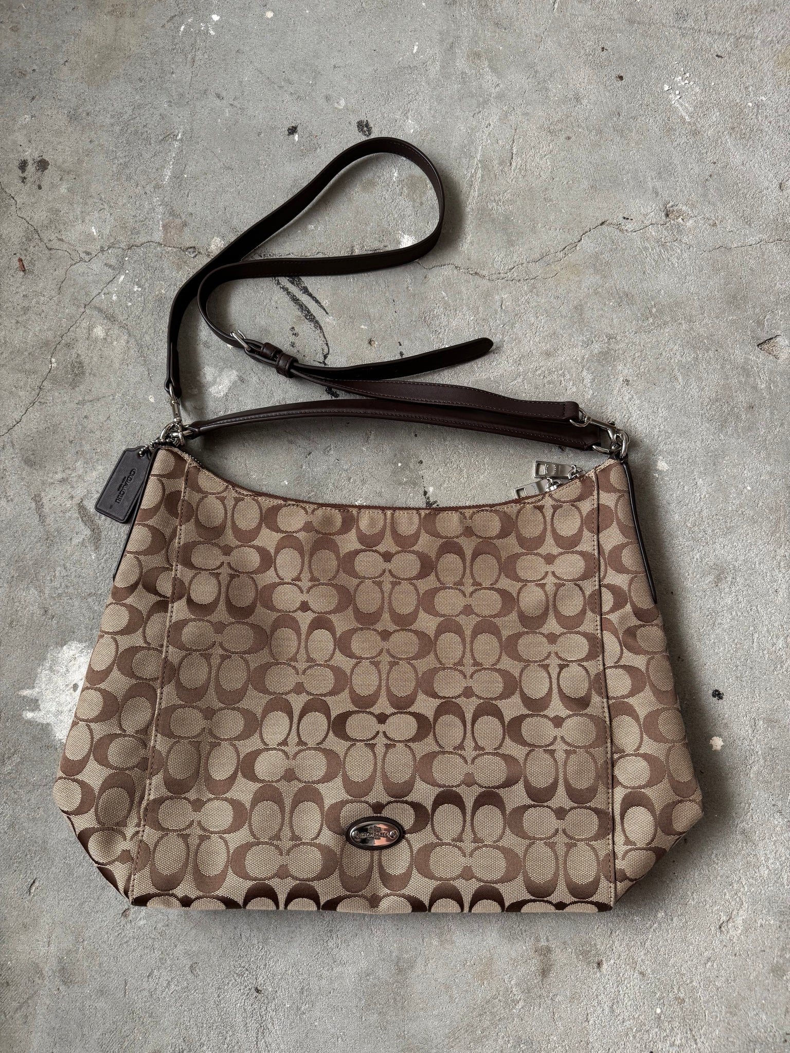 Coach 2Way Signature Hobo Shoulder Bag Beige/Brown
