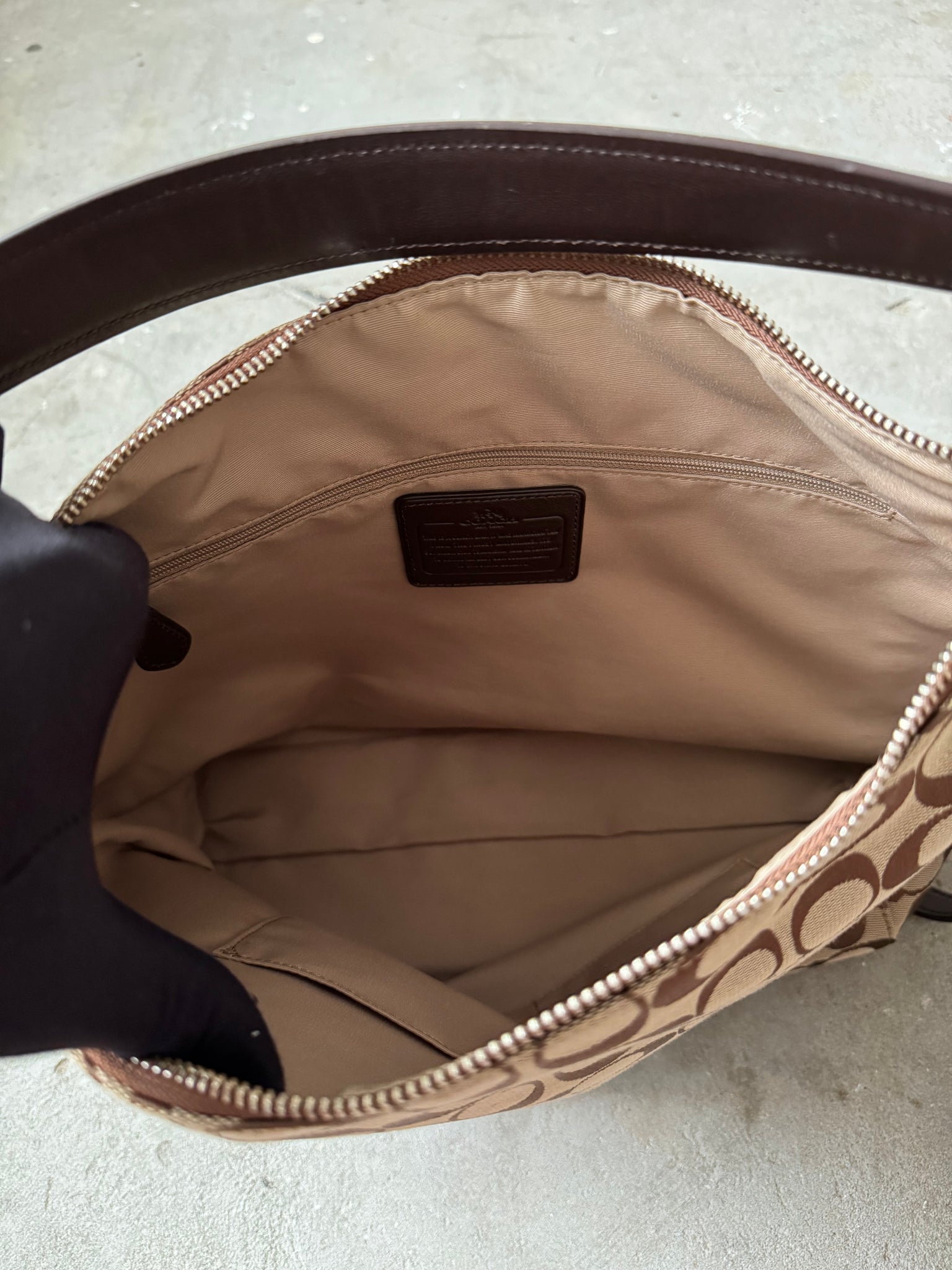 Coach 2Way Signature Hobo Shoulder Bag Beige/Brown