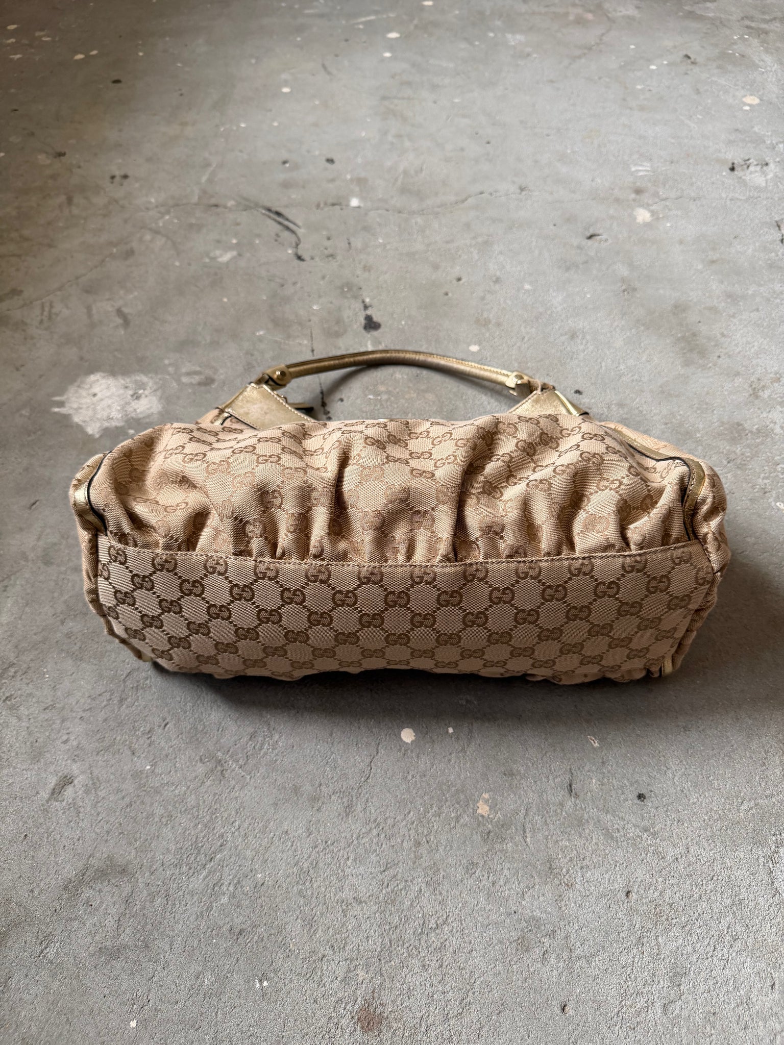 Gucci GG Monogram Abbey Shoulder Bag Beige/Gold