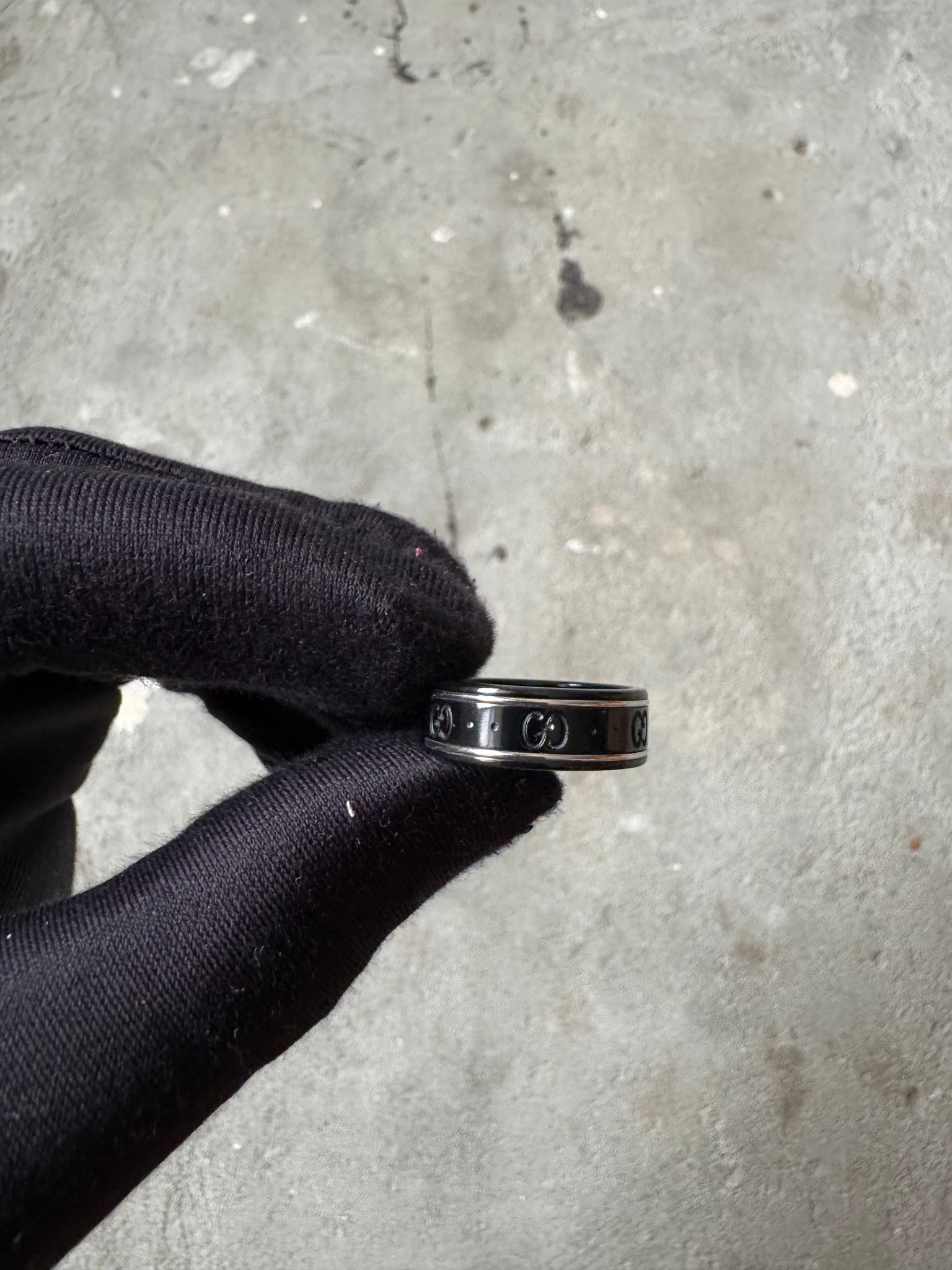 Gucci GG Monogram Ring Black