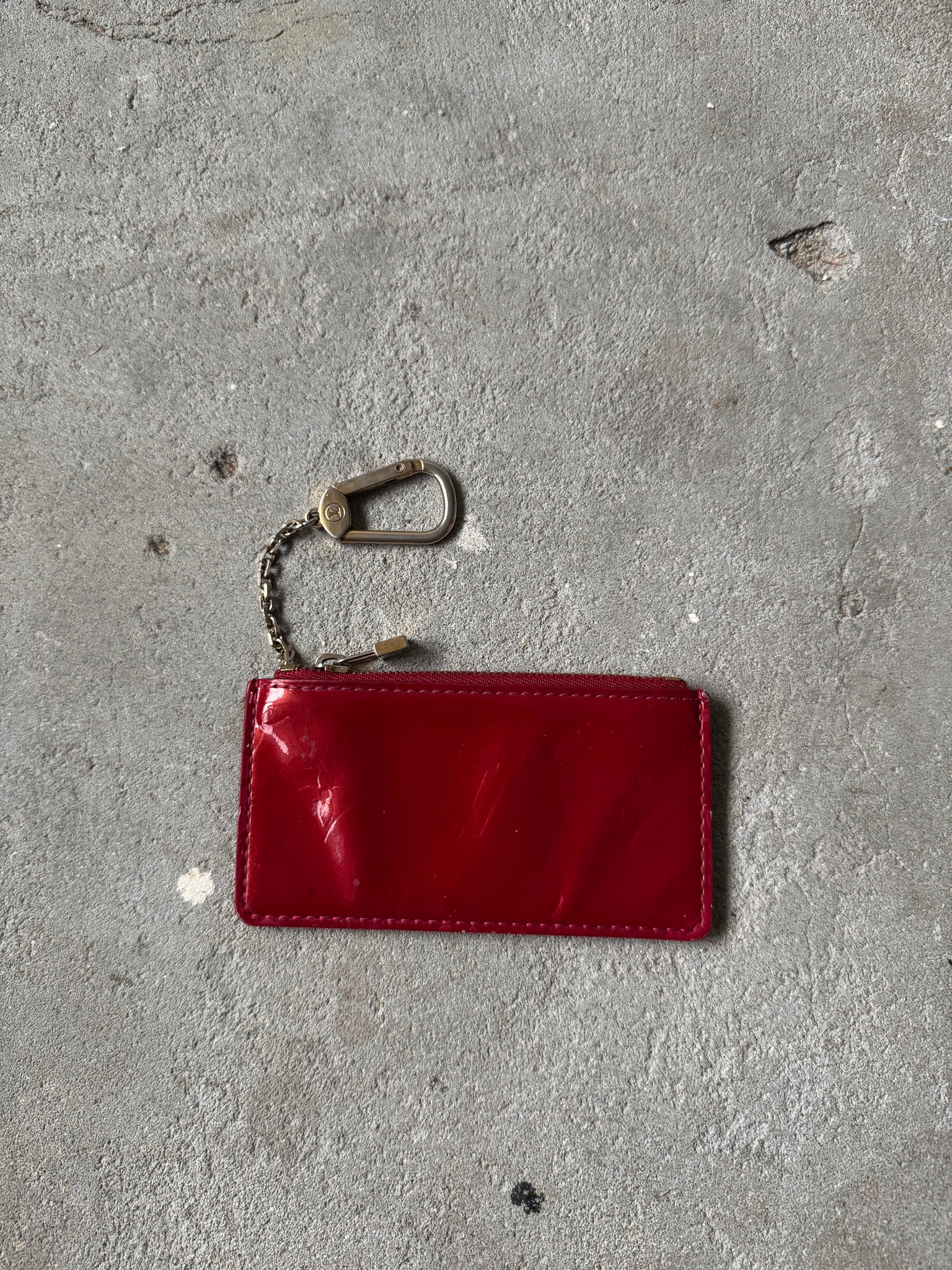 Louis Vuitton Vernis Coin Case Amethyst Red