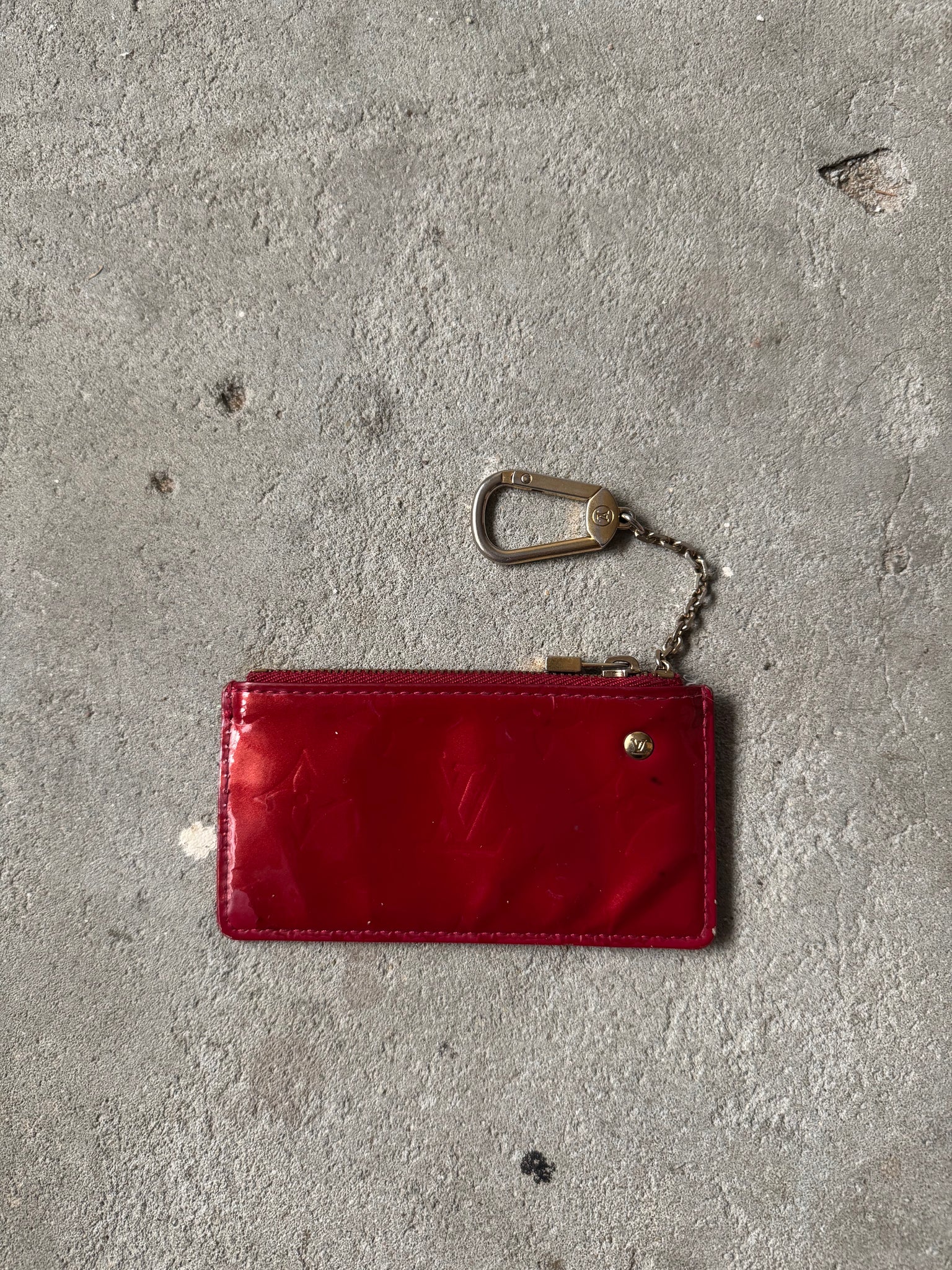 Louis Vuitton Vernis Coin Case Amethyst Red