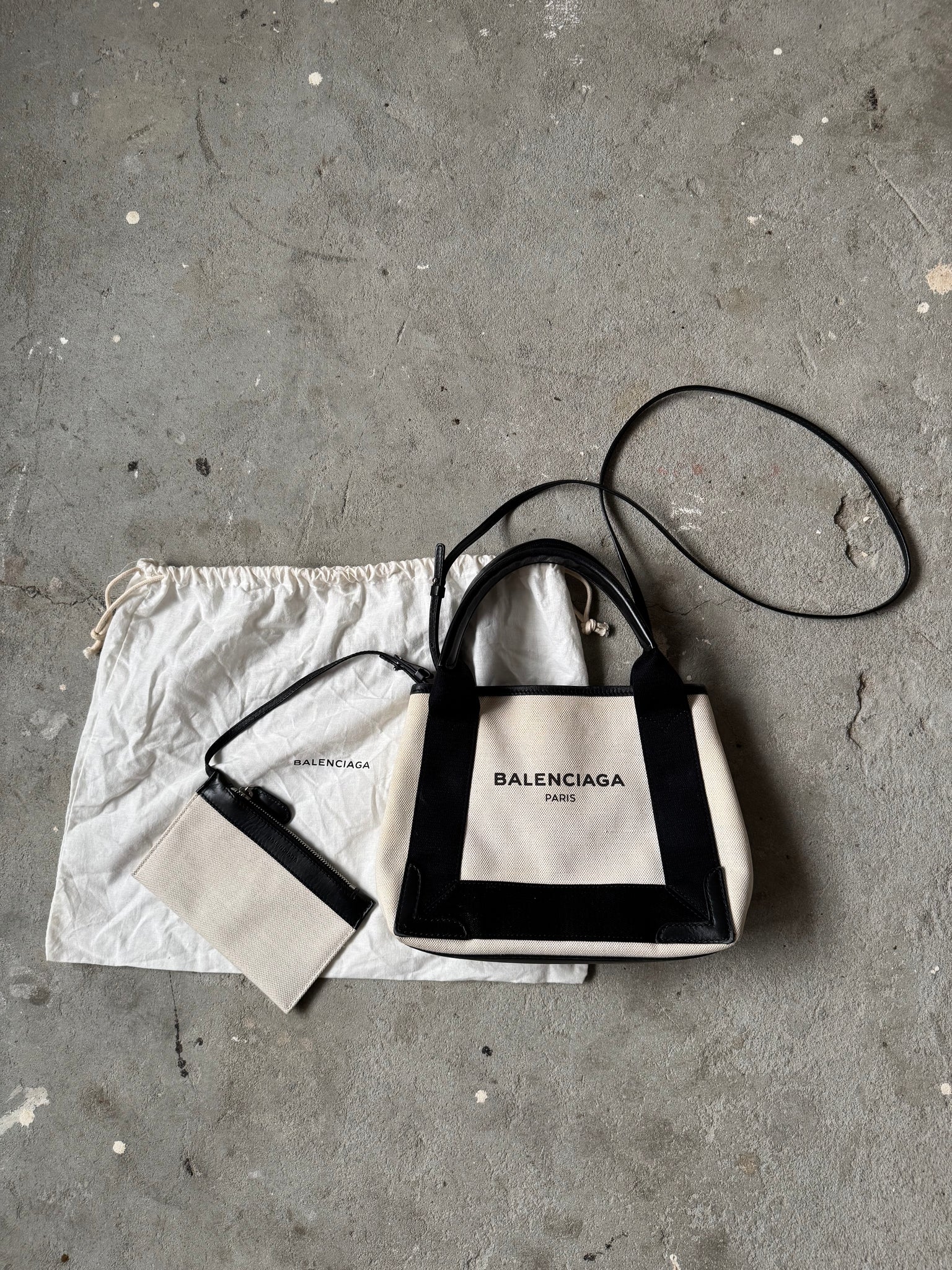 Balenciaga XS Cabas Tote Bag Black/White