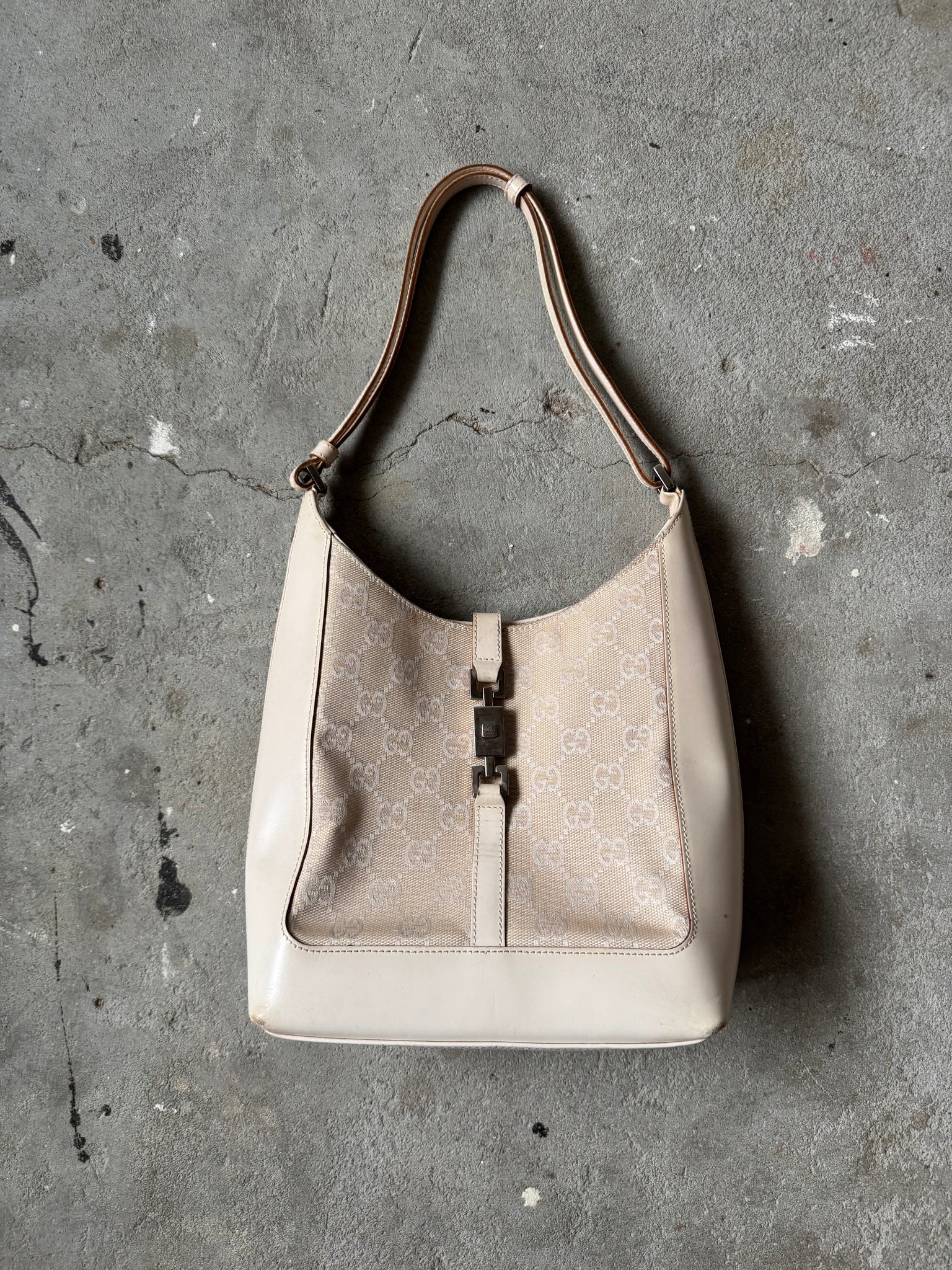 Gucci GG Canvas Jackie Shoulder Bag White/White
