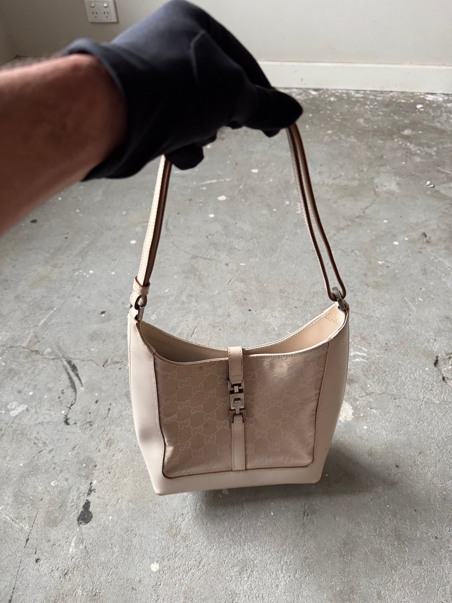 Gucci GG Canvas Jackie Shoulder Bag White/White