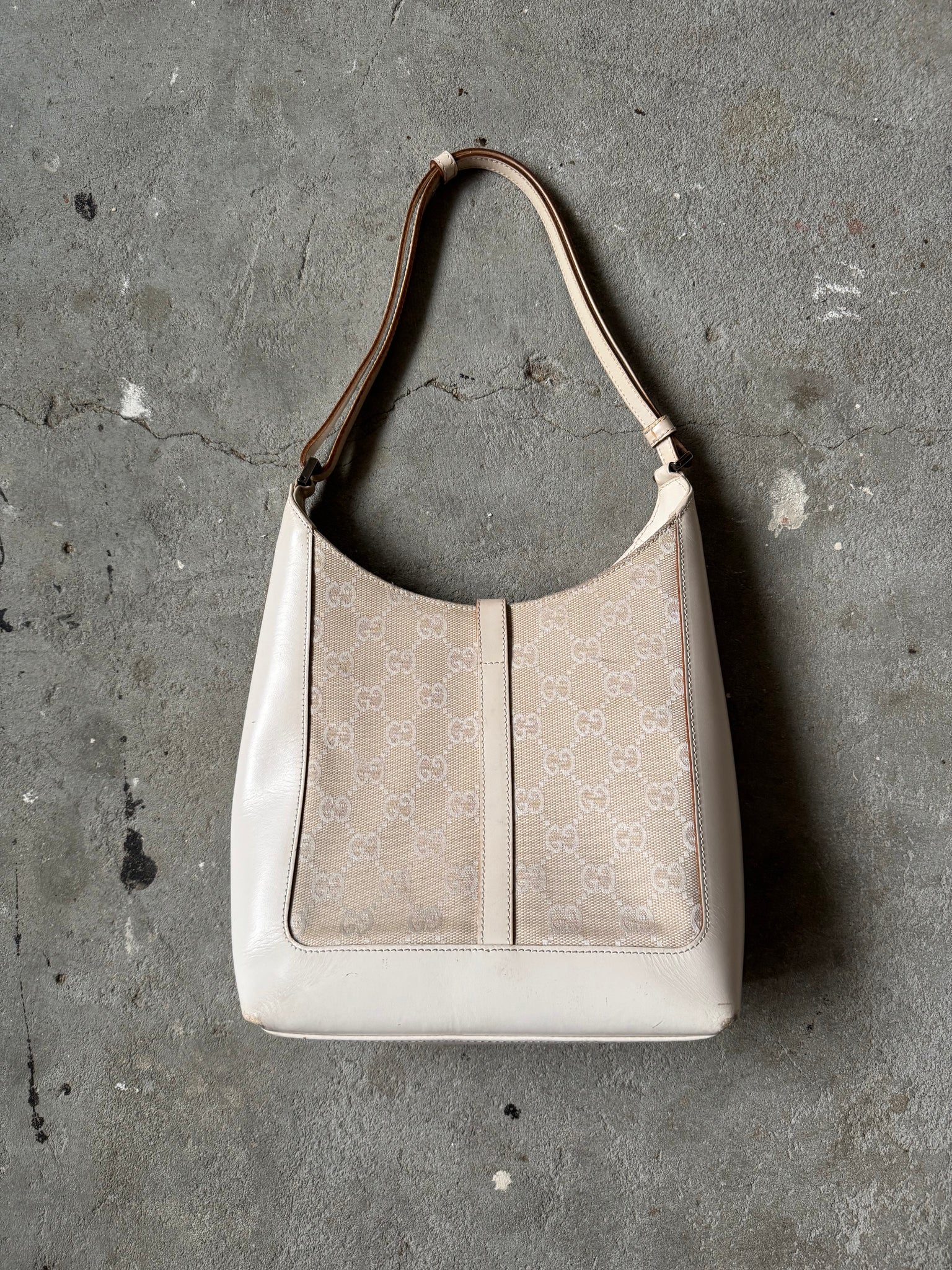 Gucci GG Canvas Jackie Shoulder Bag White/White