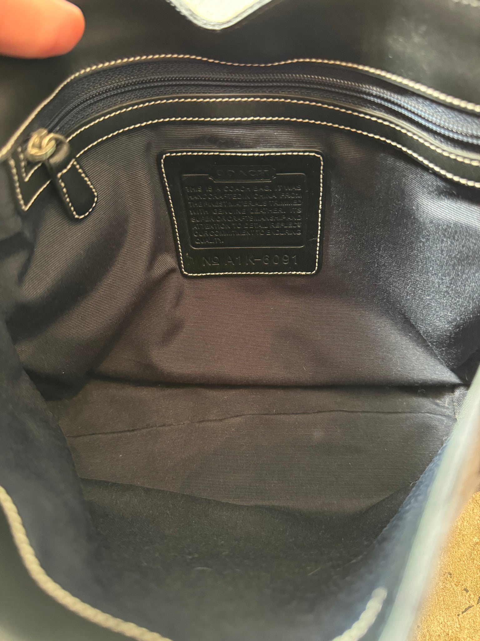 Coach Hobo Signature Clip Canvas Handbag 'Black'