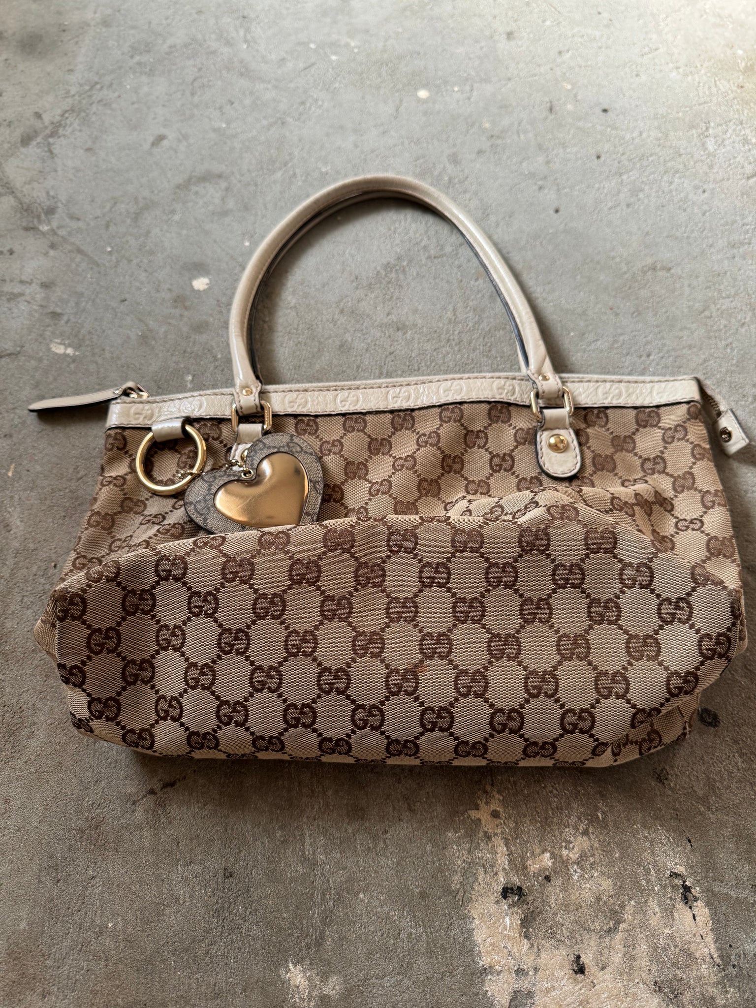 Gucci GG Monogram Heart Charm Shoulder Bag Beige