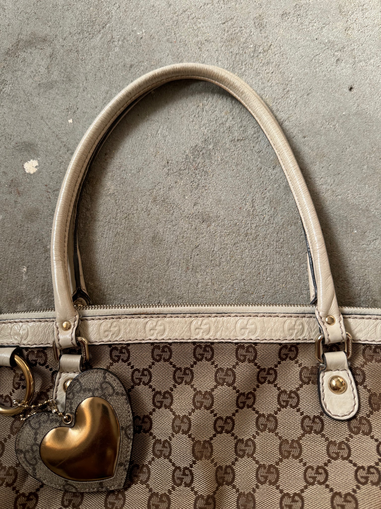 Gucci GG Monogram Heart Charm Shoulder Bag Beige