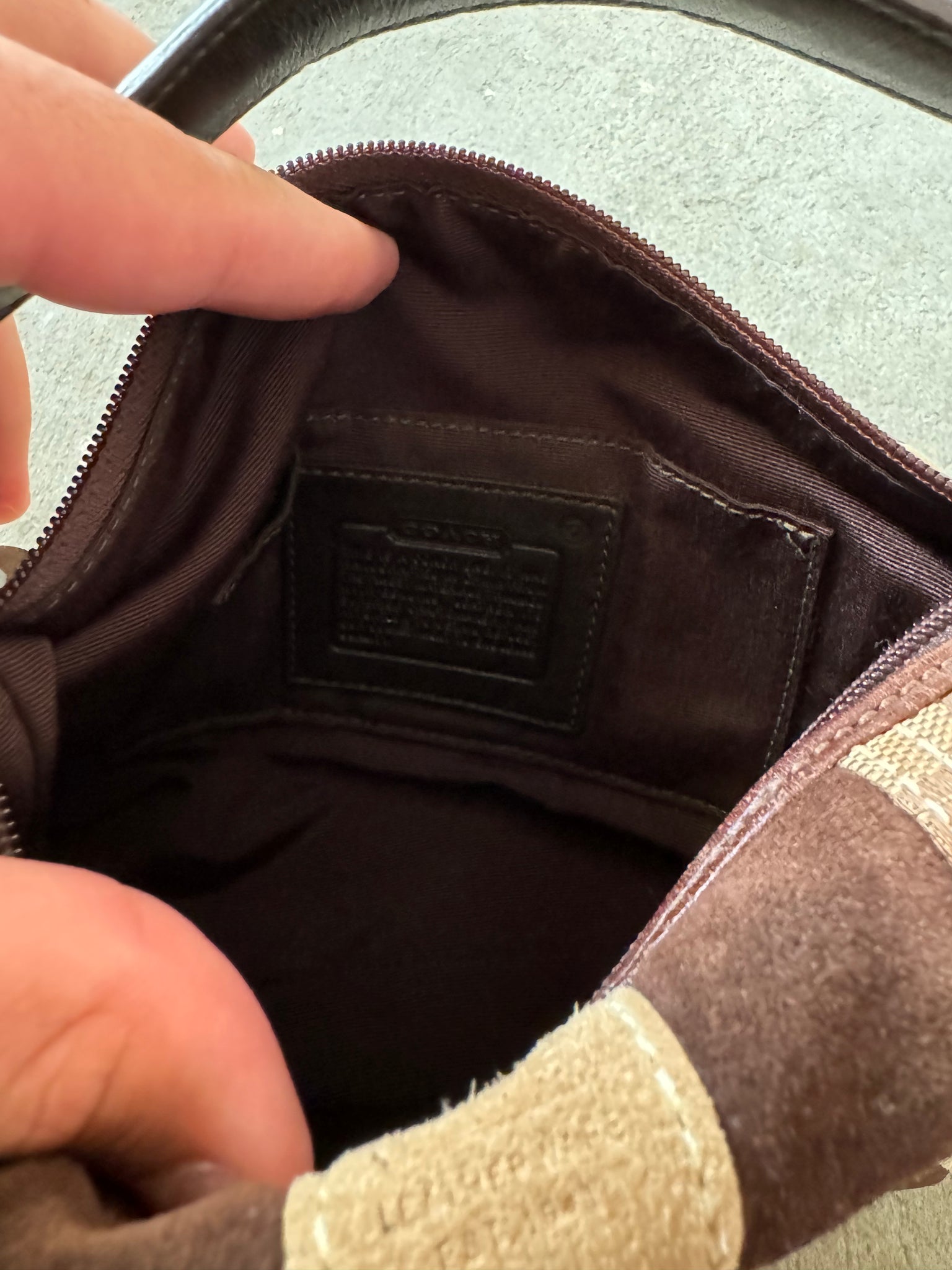 Coach Signature Suede Beige/Brown Bag