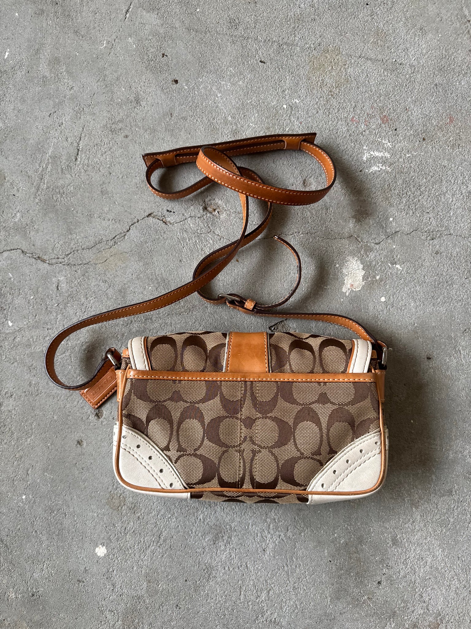Coach Signature Pattern CrossBody Bag Beige/White
