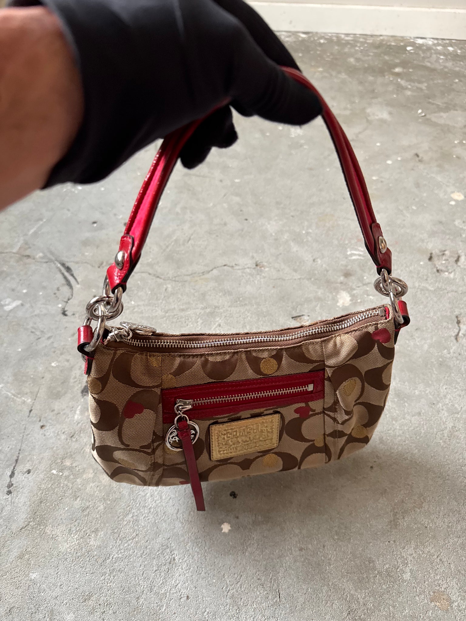 Coach 2Way Signature Heart Shoulder Bag Beige/Red