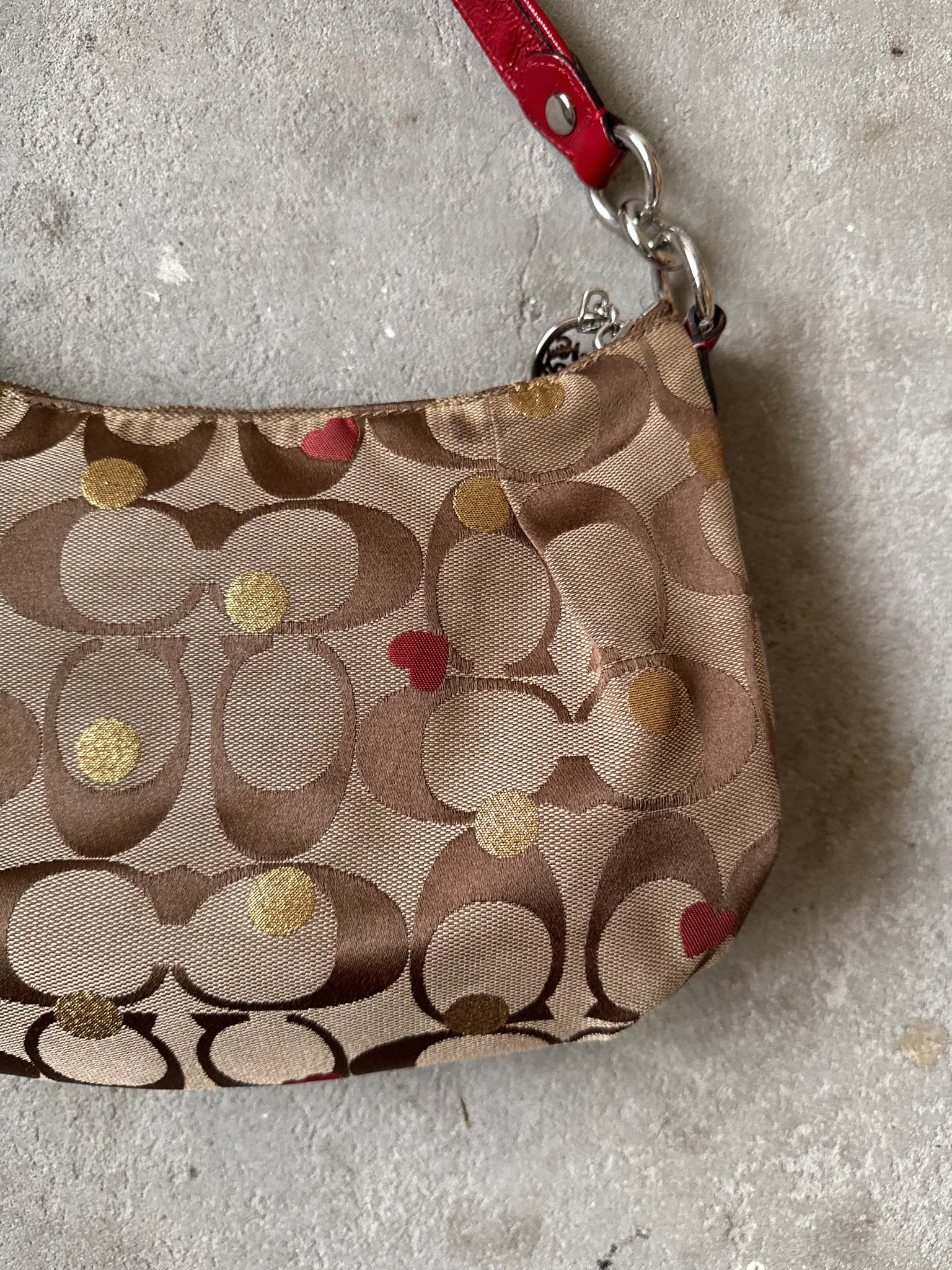 Coach 2Way Signature Heart Shoulder Bag Beige/Red