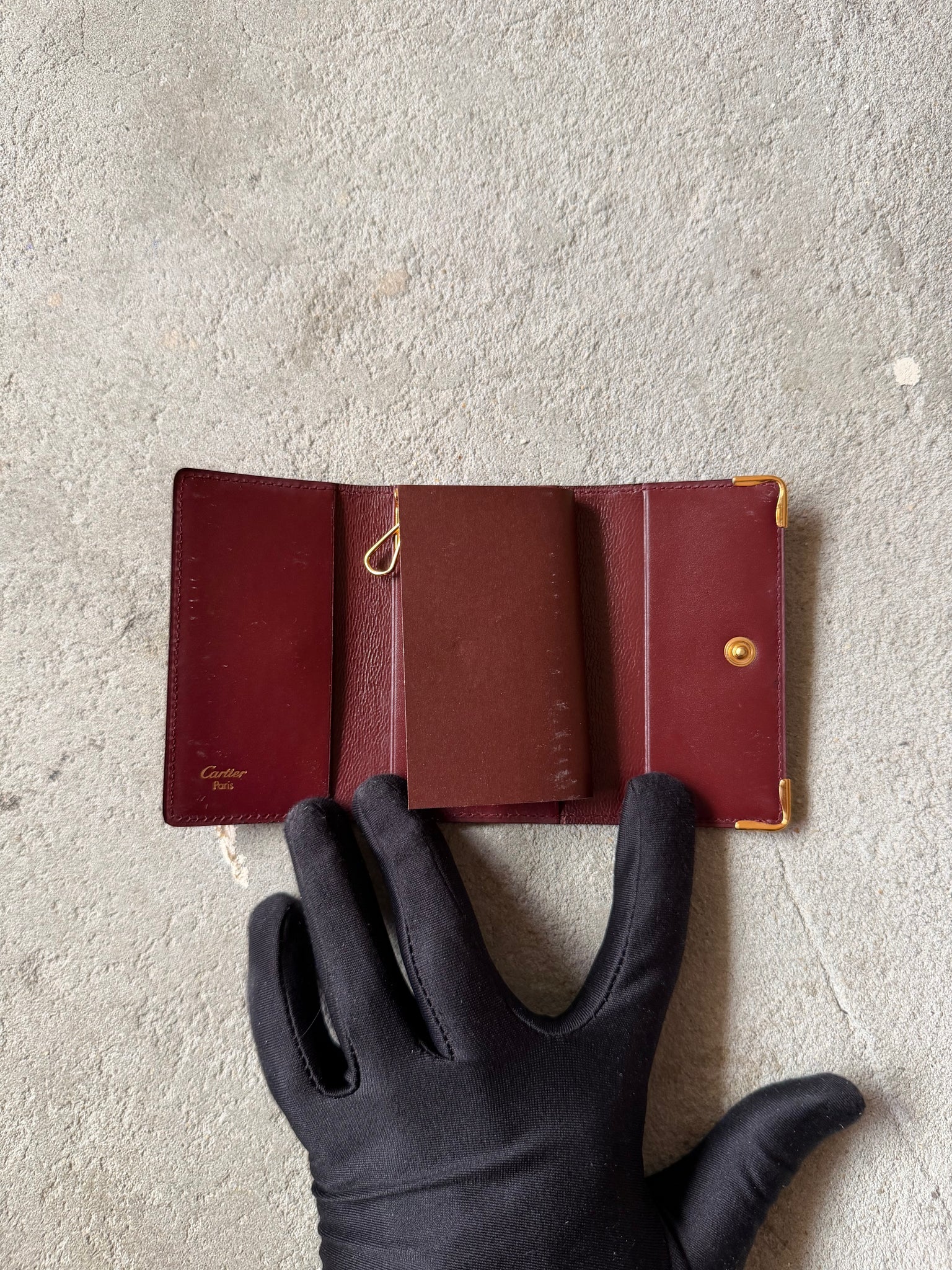 Cartier Must De Cartier 6 Key Holder Red – Curated by Charbel