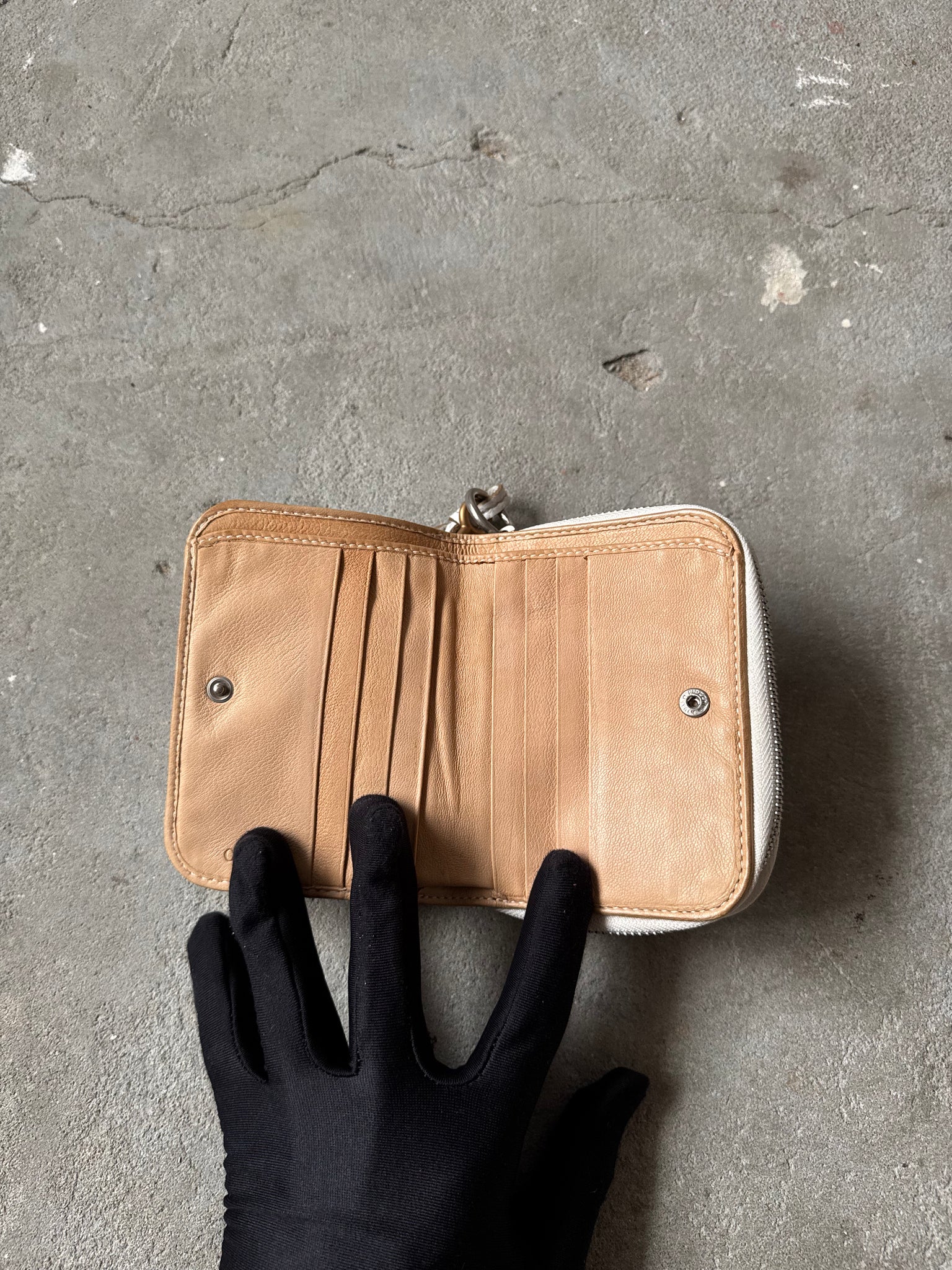 Chloe Black Leather Paddington Small Wallet White