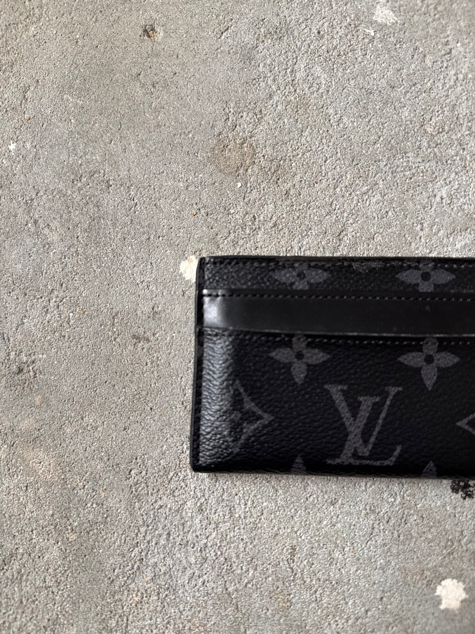 Louis Vuitton Monogram Eclipse Canvas Card Holder Black/Grey