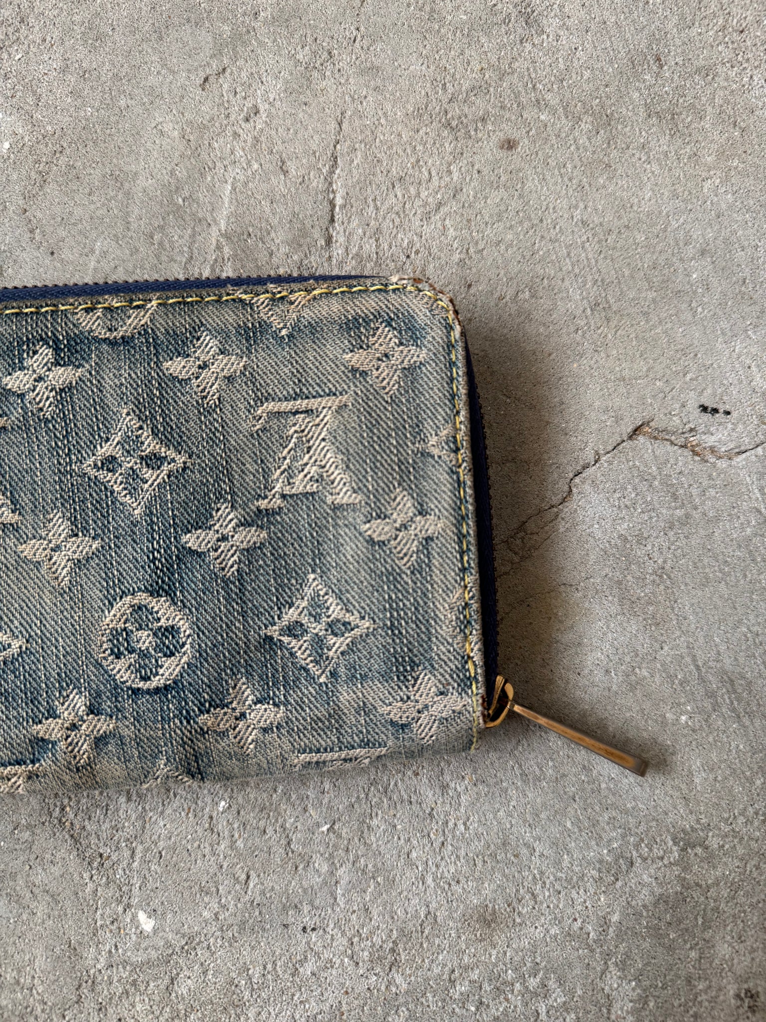 Louis Vuitton Monogram Denim Zippy Wallet Blue