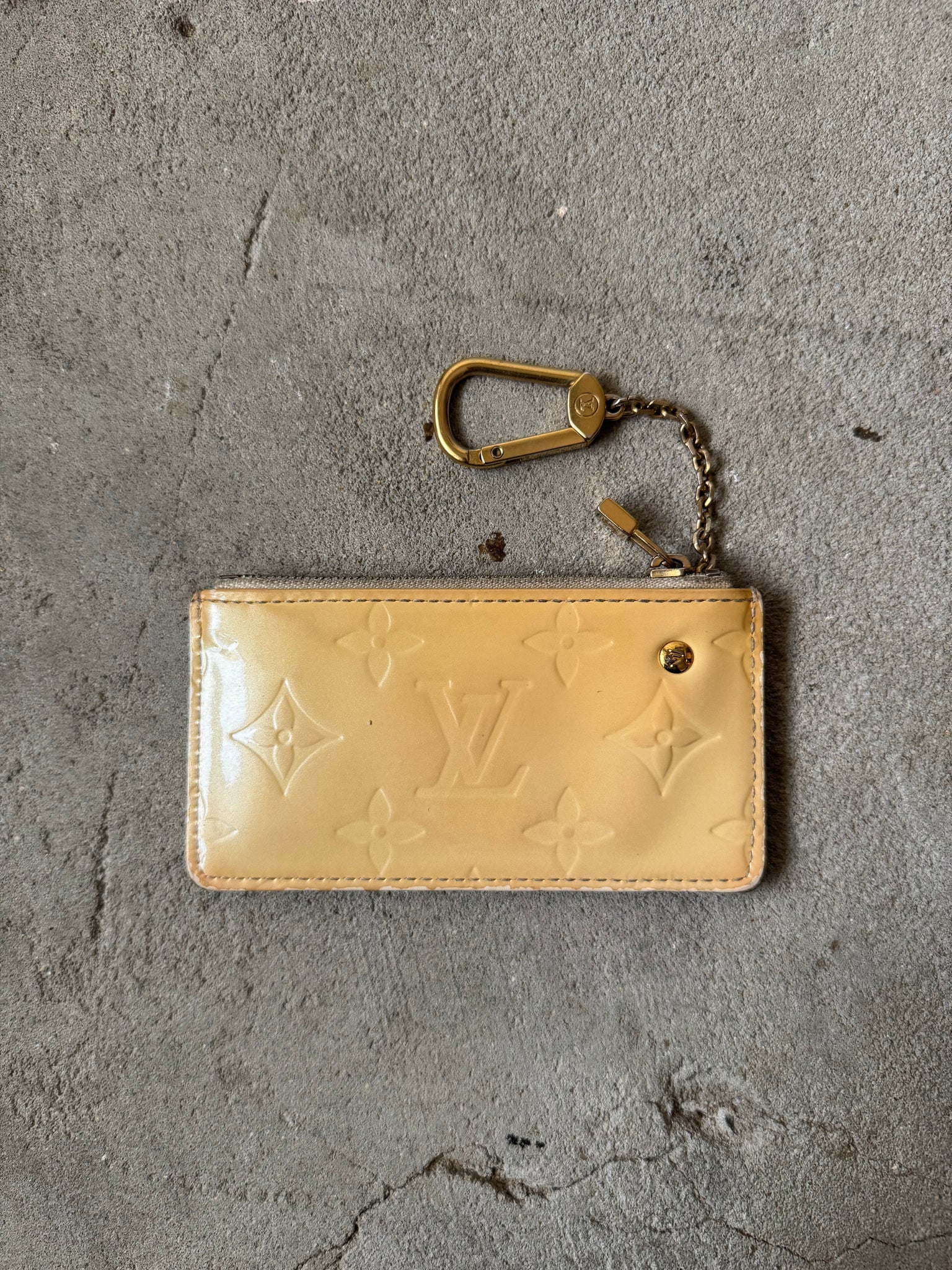 Louis Vuitton Vernis Coin Case Amethyst Yellow