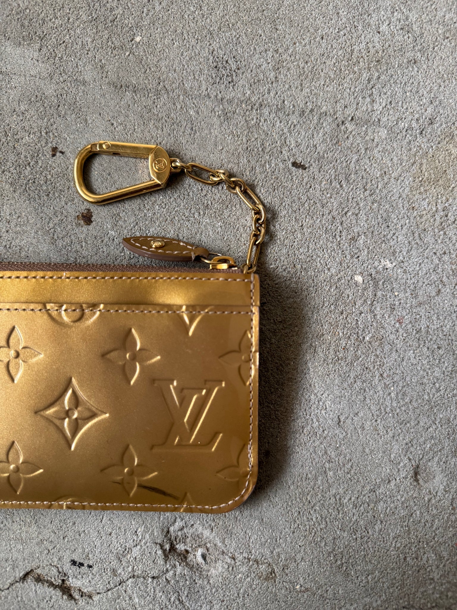 Louis Vuitton Vernis Pochette Coin Case Gold