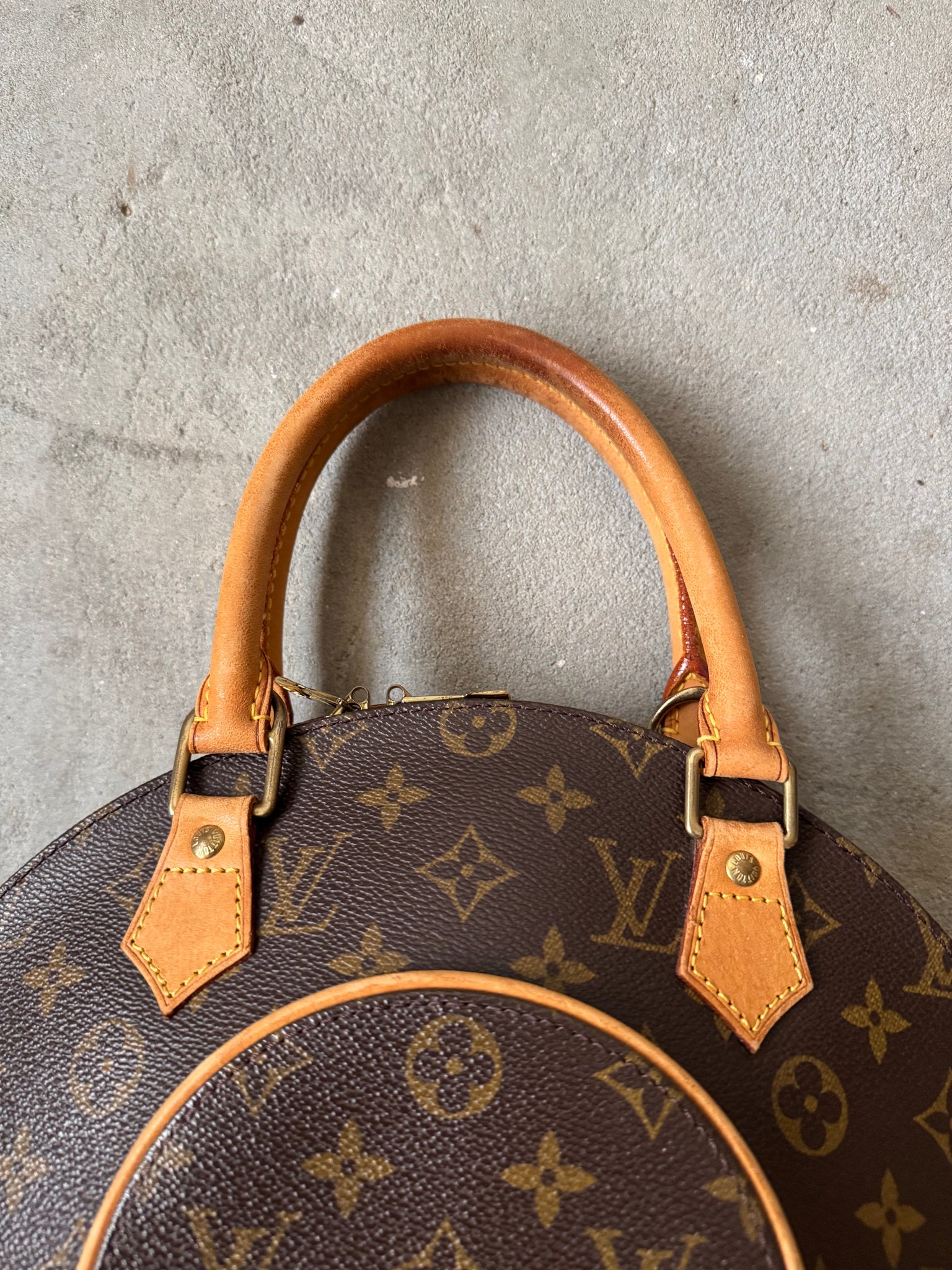 Louis Vuitton PM Monogram Ellipse HandBag