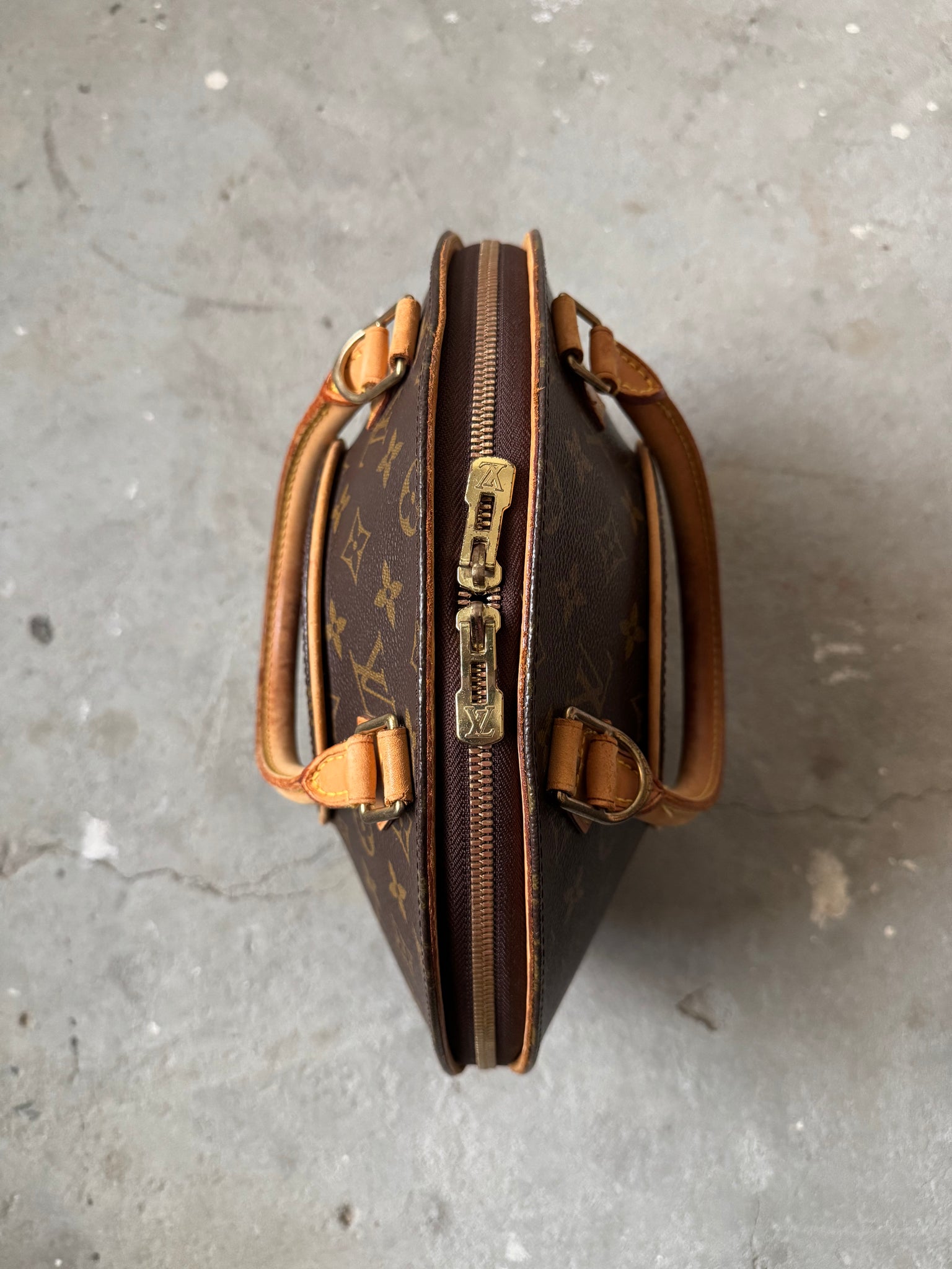 Louis Vuitton PM Monogram Ellipse HandBag
