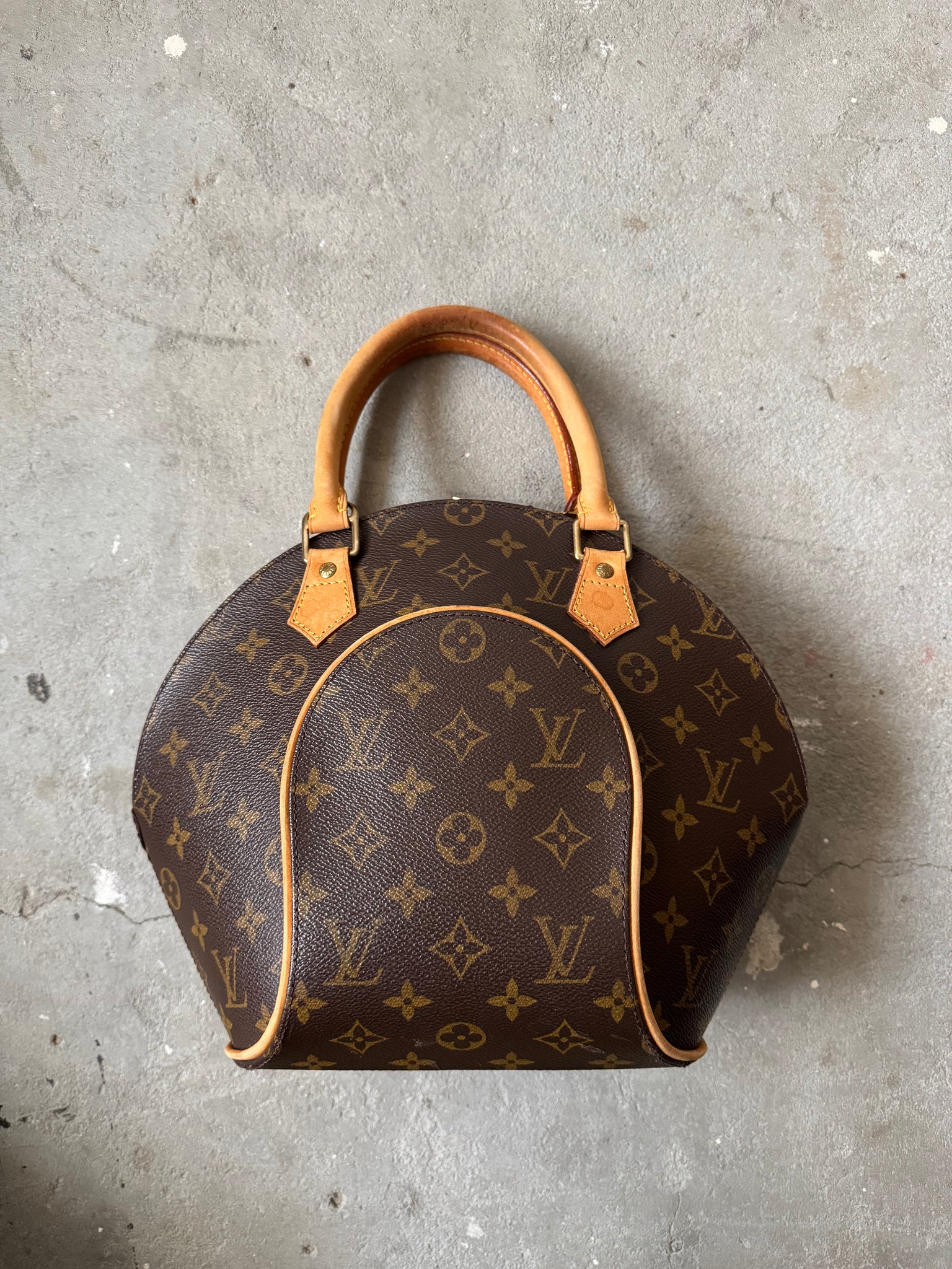 Louis Vuitton PM Monogram Ellipse HandBag