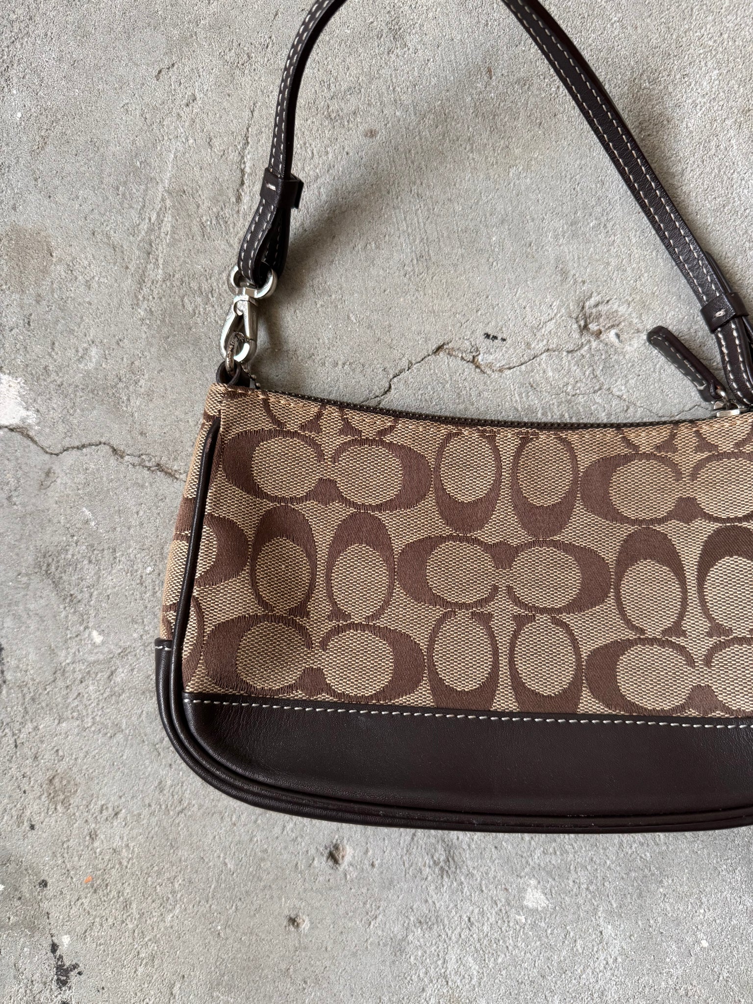 Coach Y2K Demi Shoulder Bag Beige/Brown