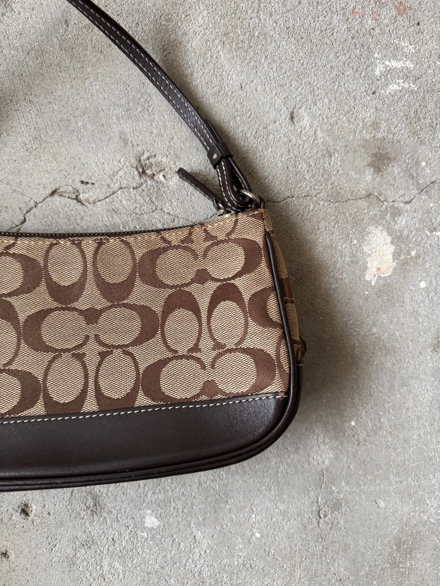 Coach Y2K Demi Shoulder Bag Beige/Brown
