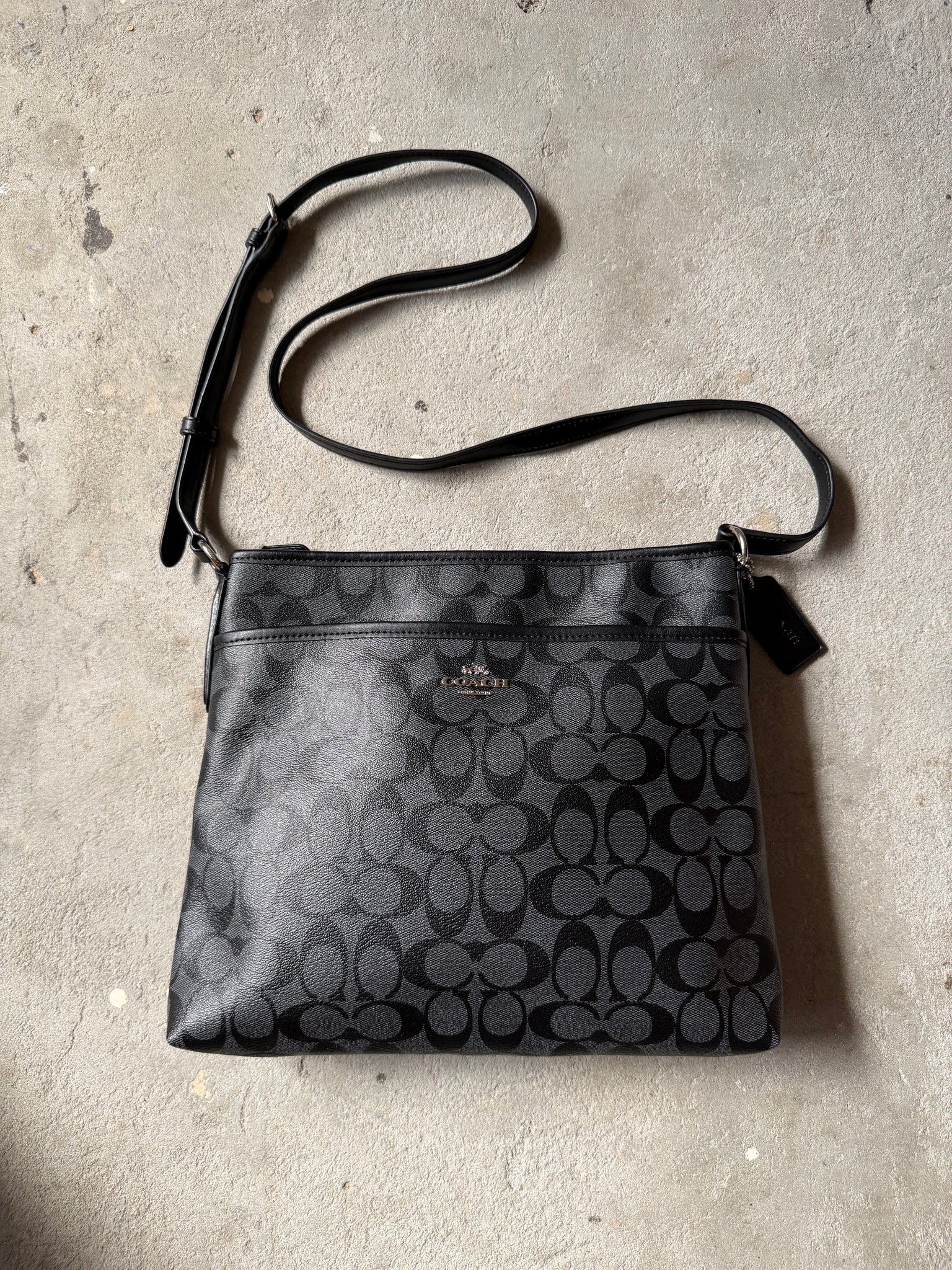 Coach Signature PVC Messenger Bag Black/Grey – Curated by Charbel