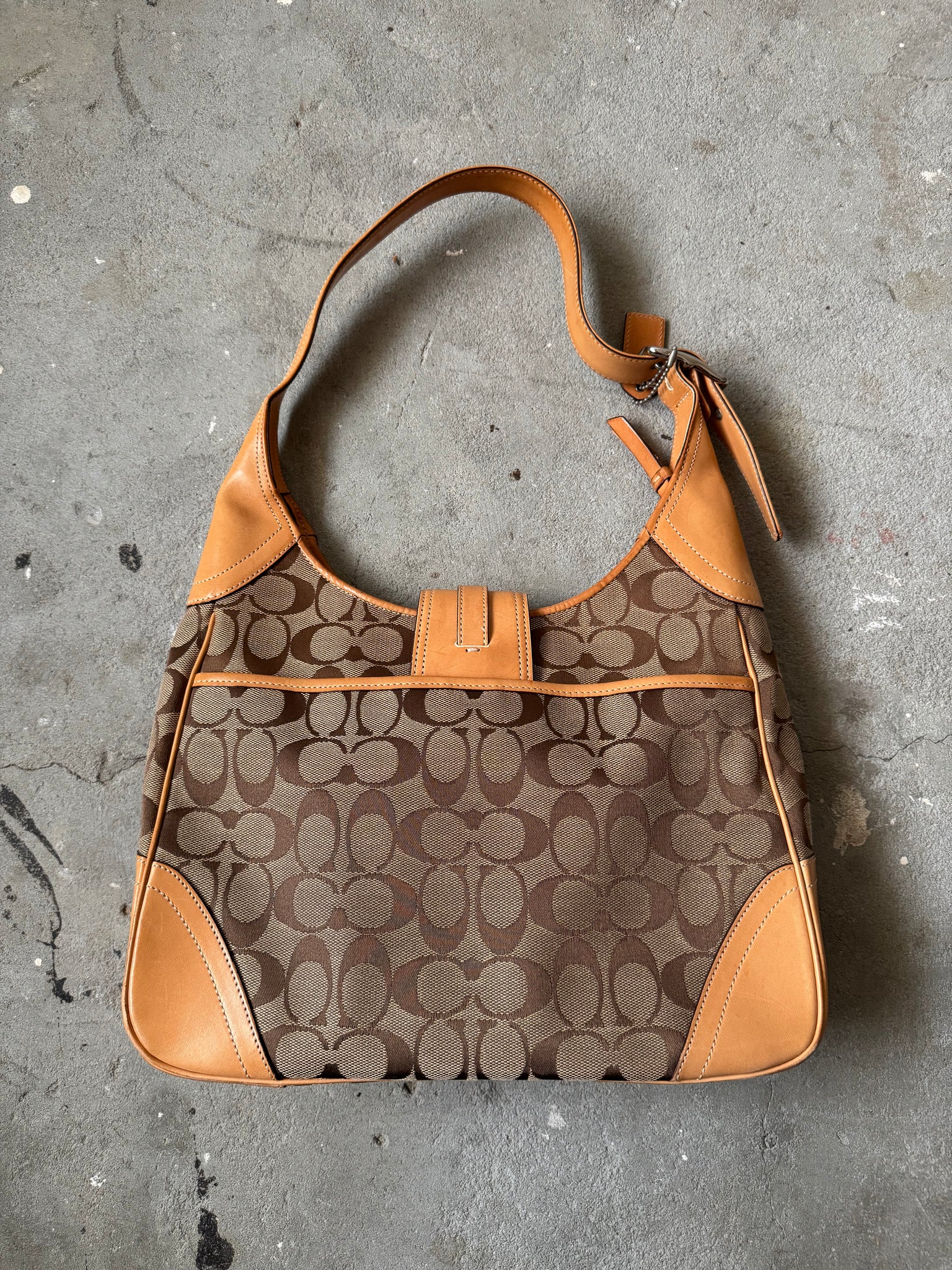 Coach Signature Clip Hamilton Hobo Shoulder Bag Beige