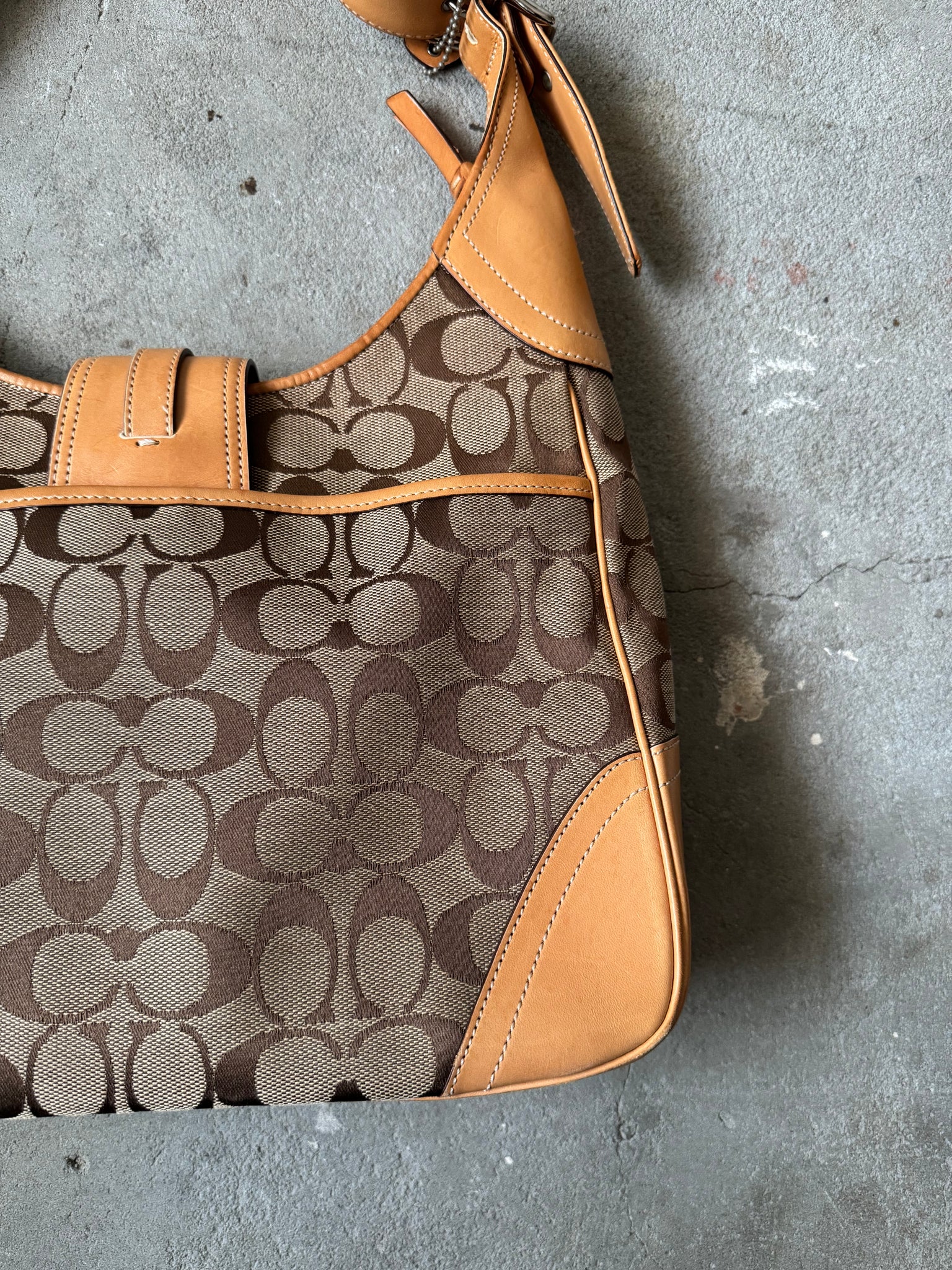 Coach Signature Clip Hamilton Hobo Shoulder Bag Beige