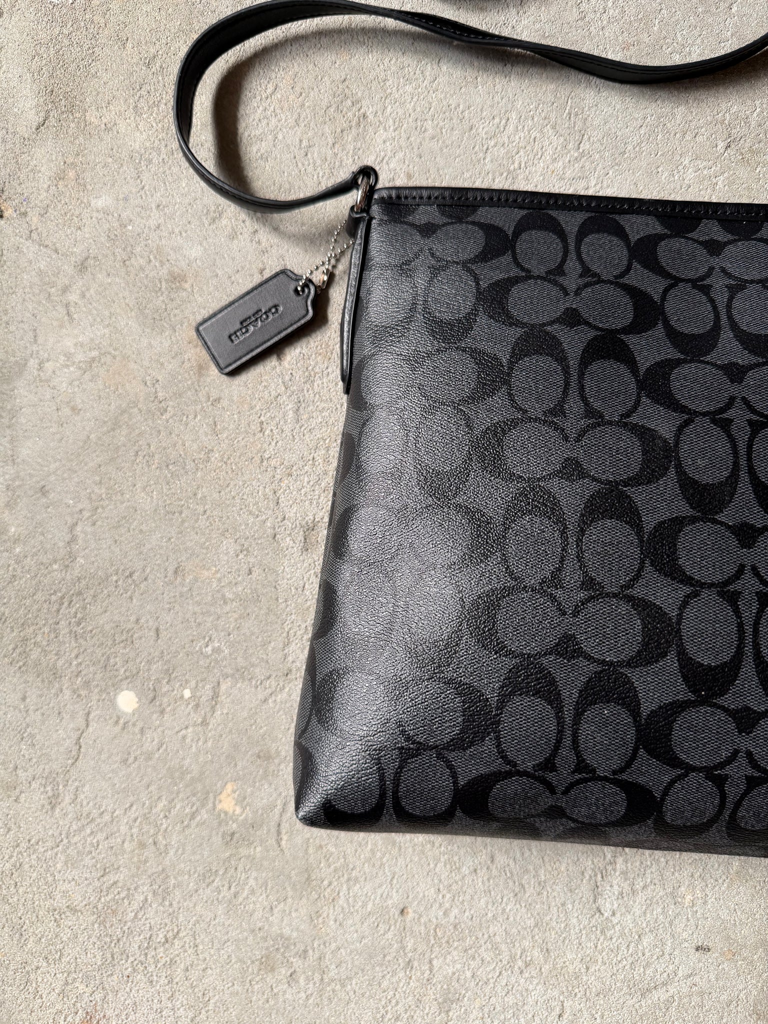 Coach Signature PVC Messenger Bag Black/Grey – Curated by Charbel