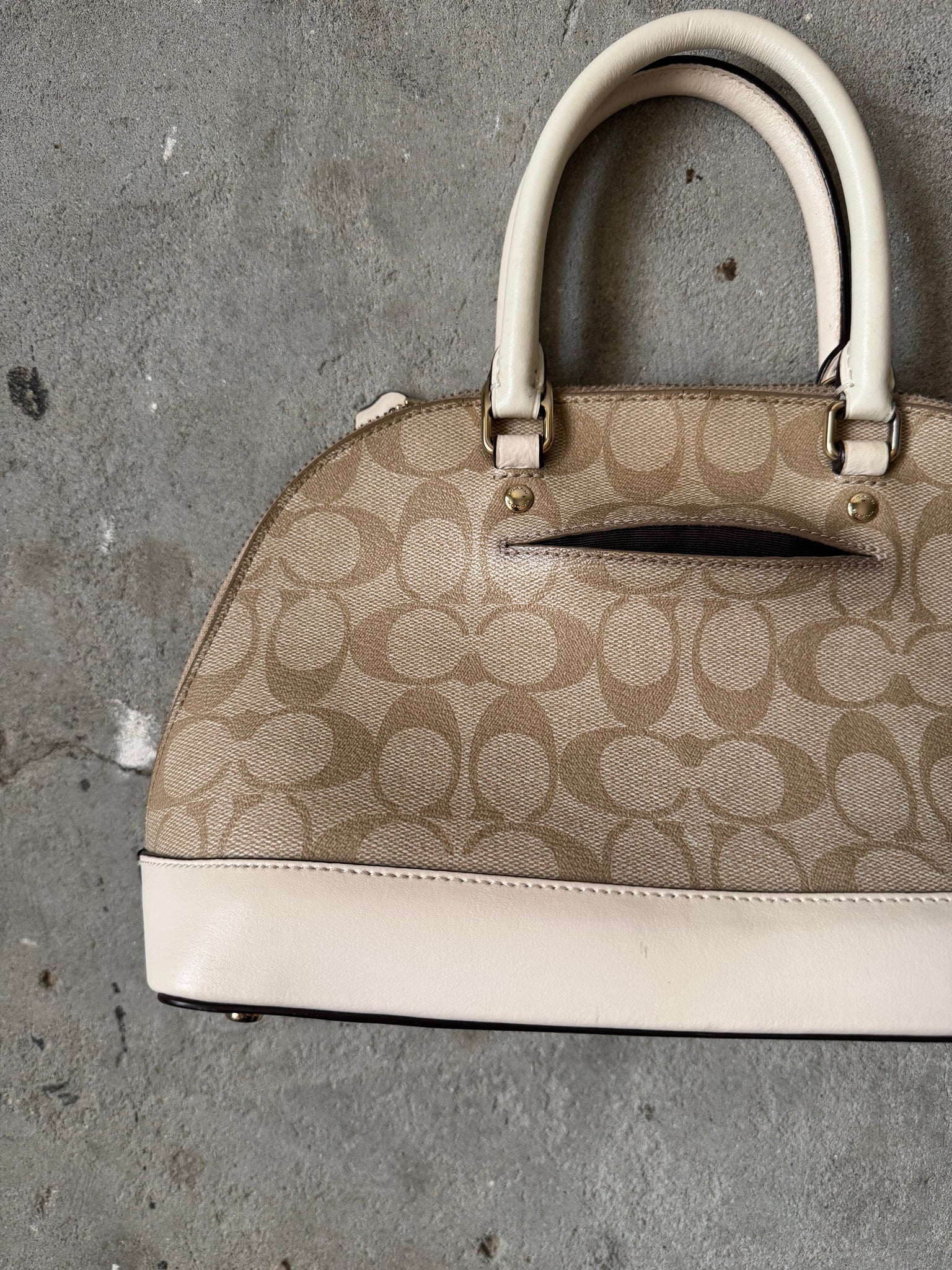 Coach 2Way Signature Sierra Hand Bag Beige/Cream