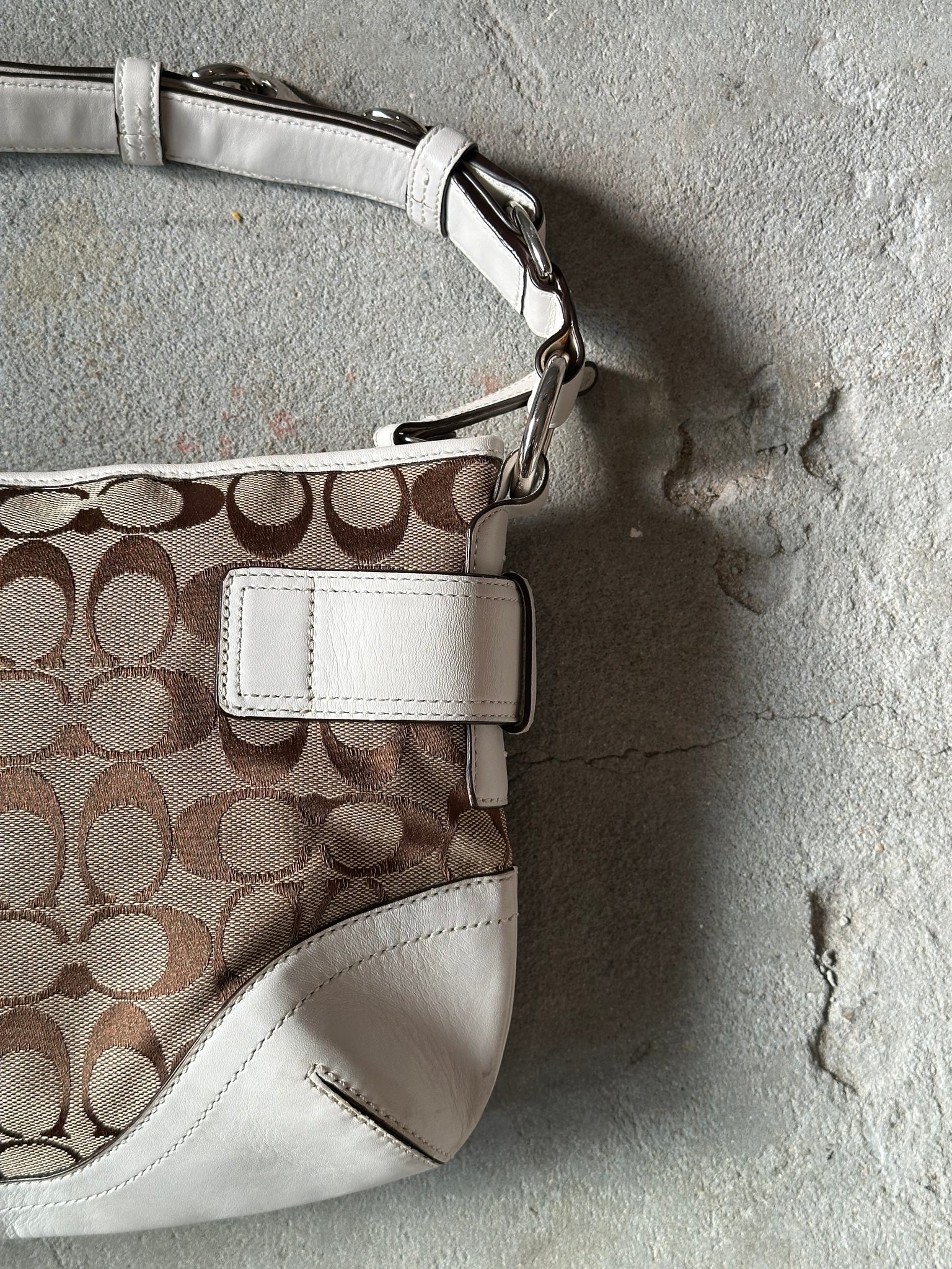 Coach 2Way Signature Sufflette Shoulder Bag Beige/White