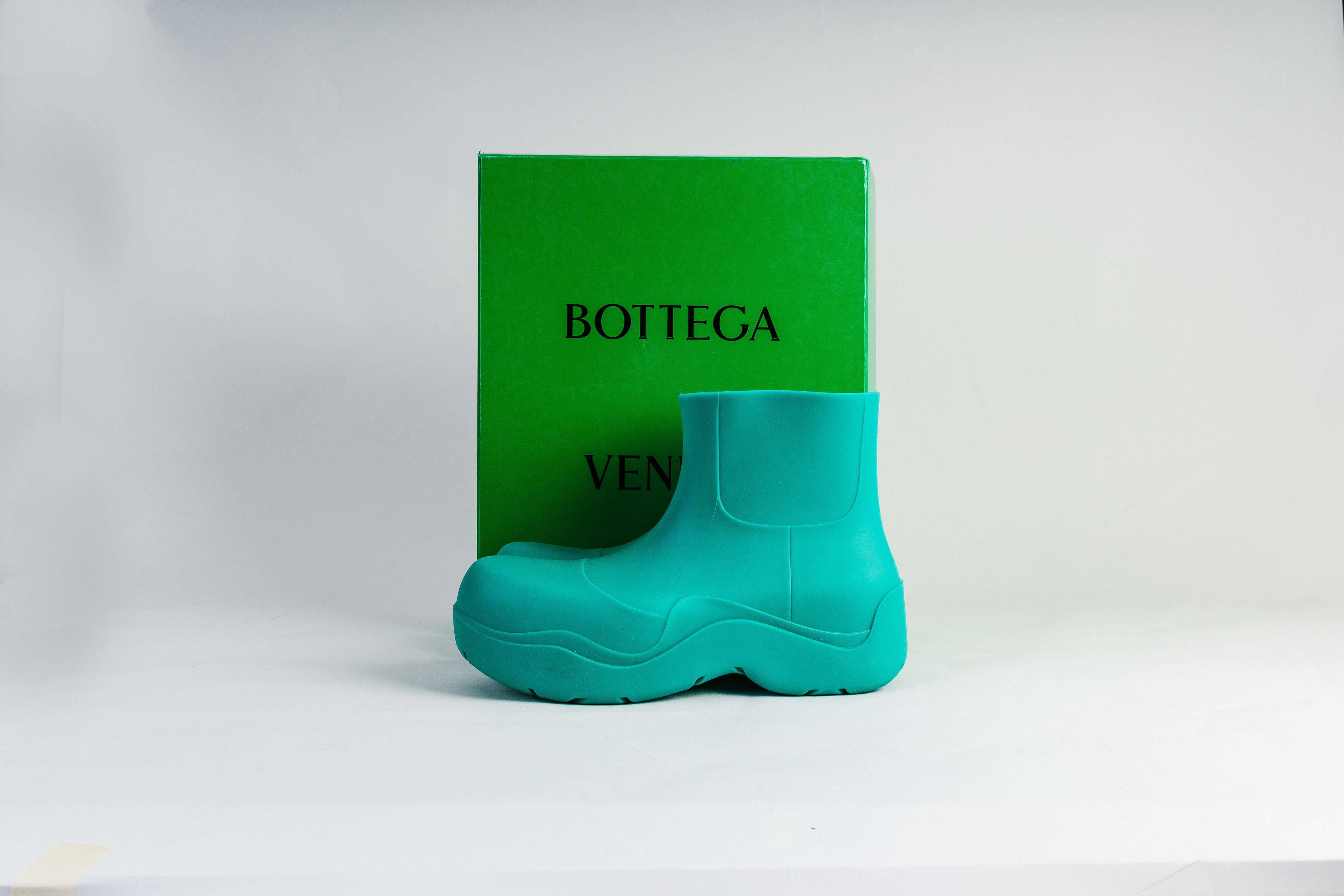 Bottega Veneta Turquoise Puddle Boots Size 41/US8 Mens