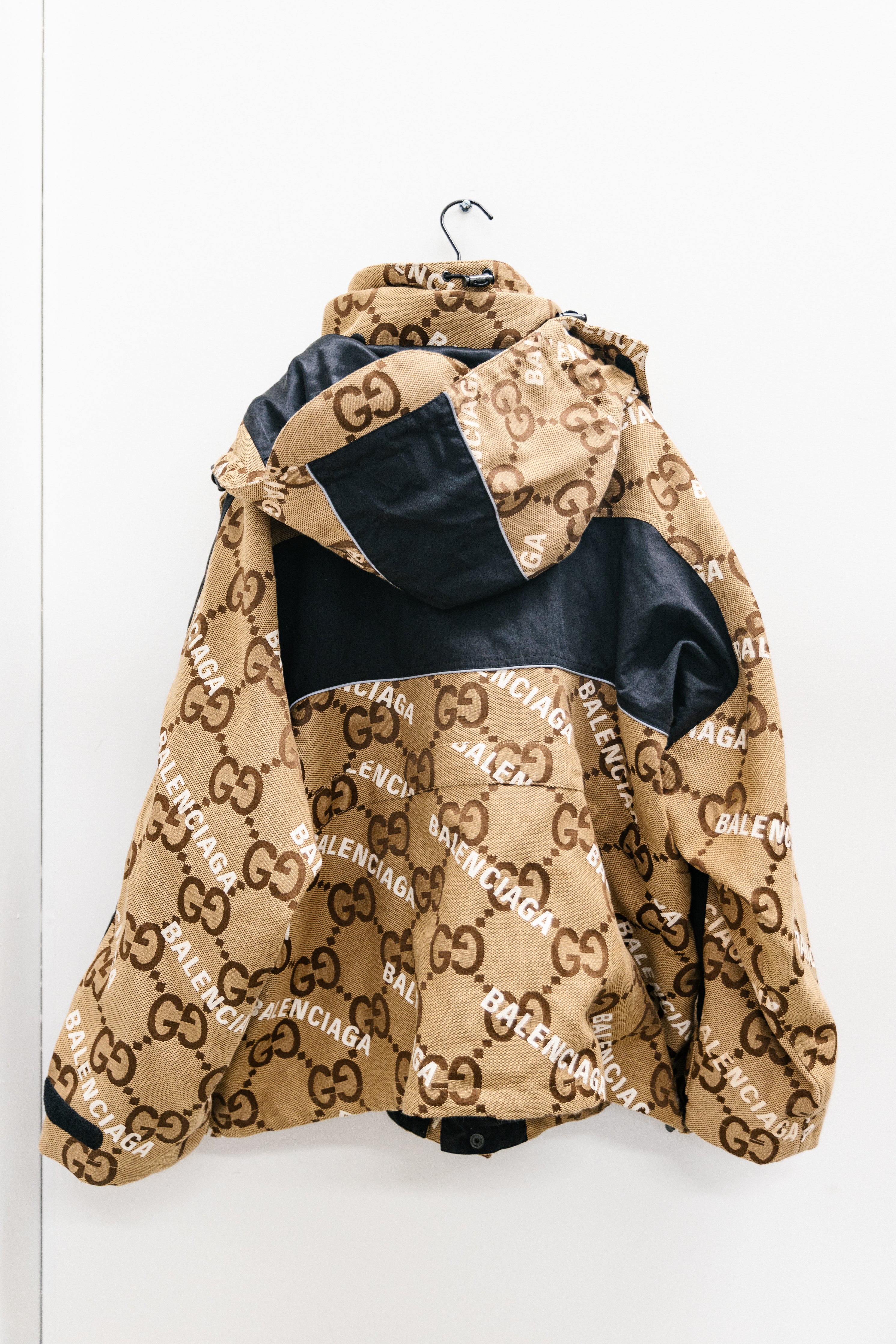 Balenciaga × Gucci
'Hacker Project' GG Jumbo Jacket