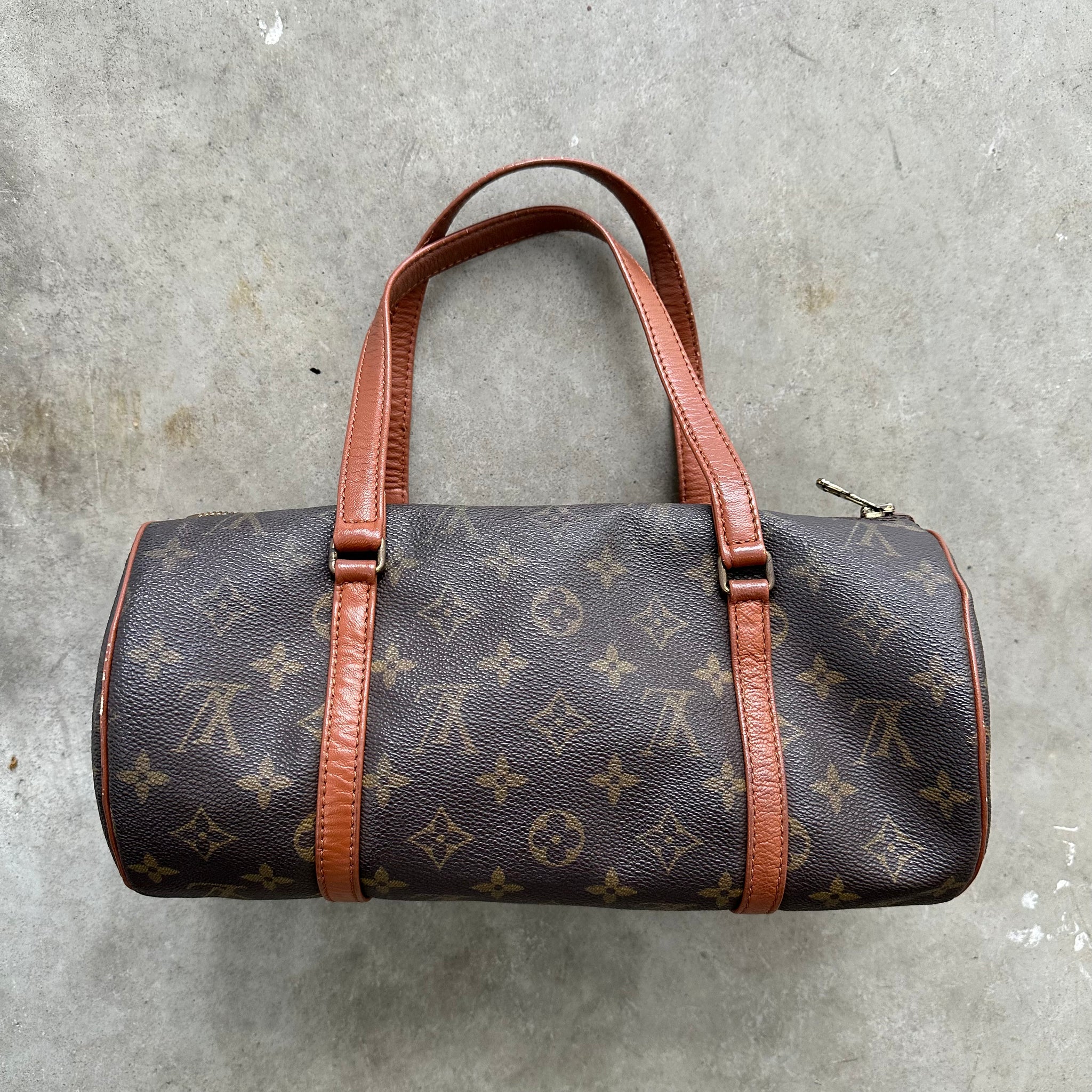 Louis Vuitton Papillon 30 Hand Bag