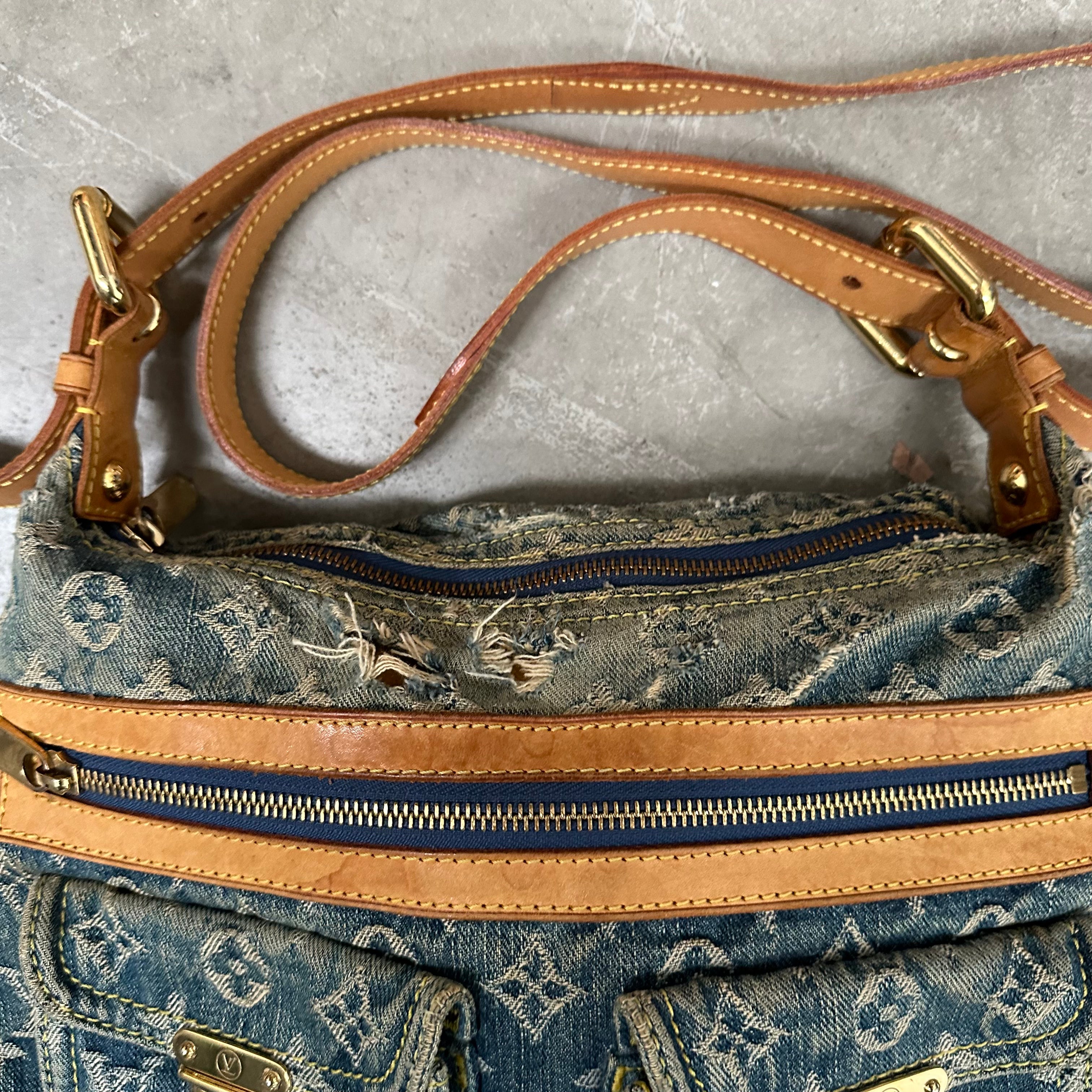 Louis Vuitton Denim Monogram Baggy Bag – Curated by Charbel