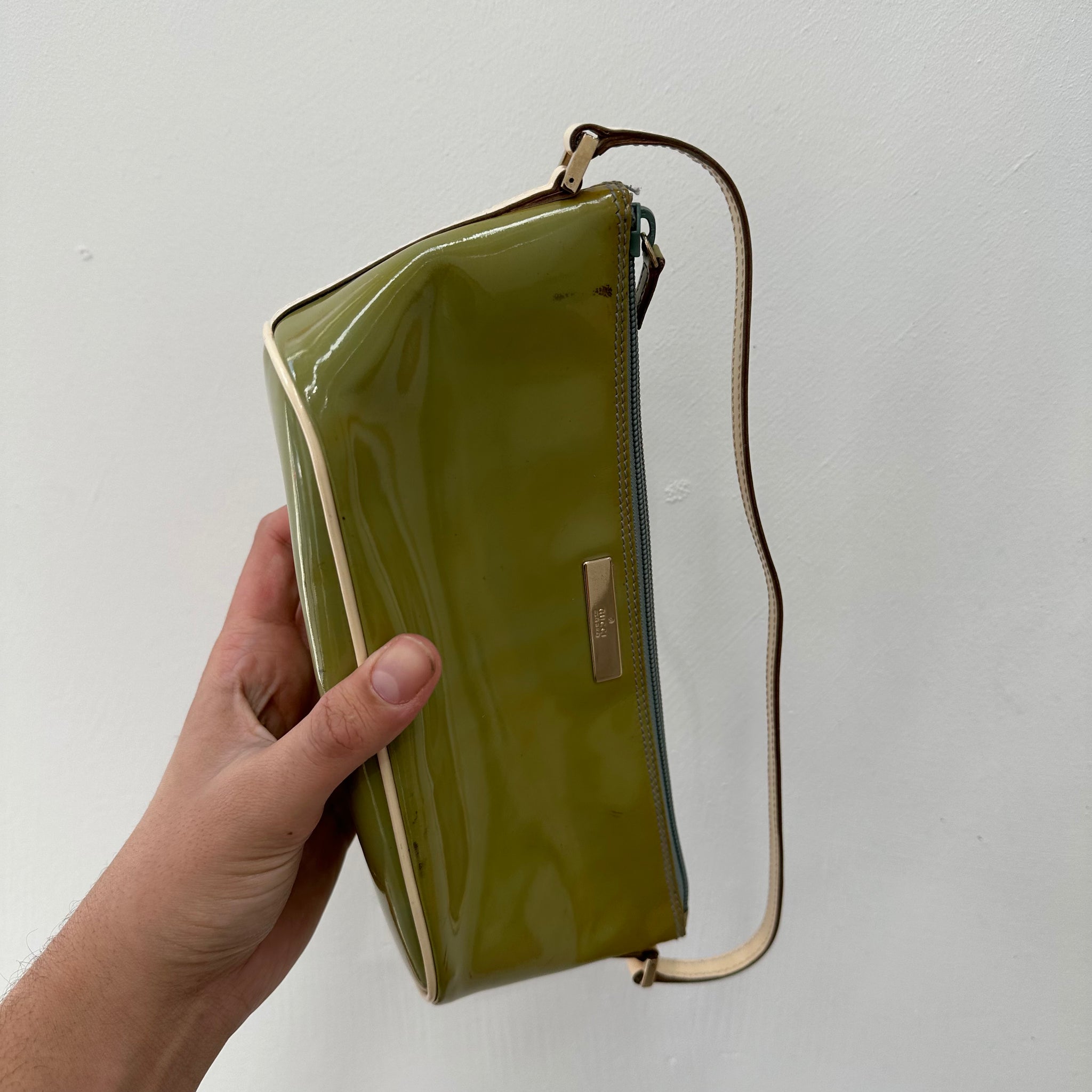 Gucci Boat Pochette Green