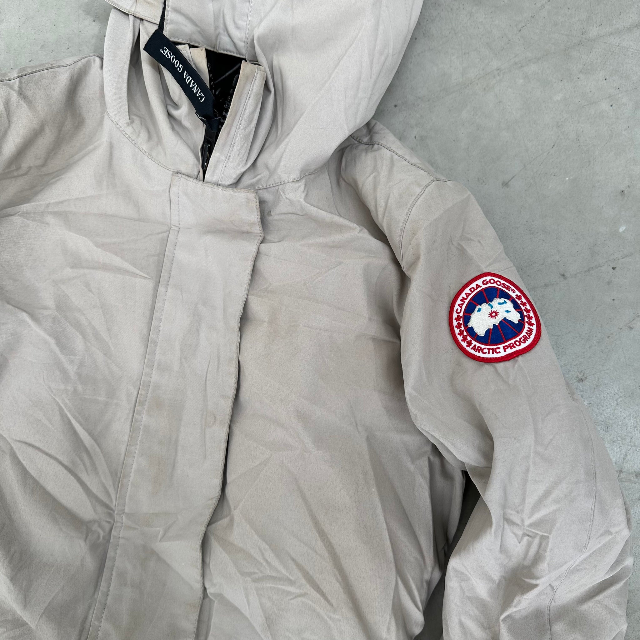 Canada Goose Victoria Parka Limestone Size S