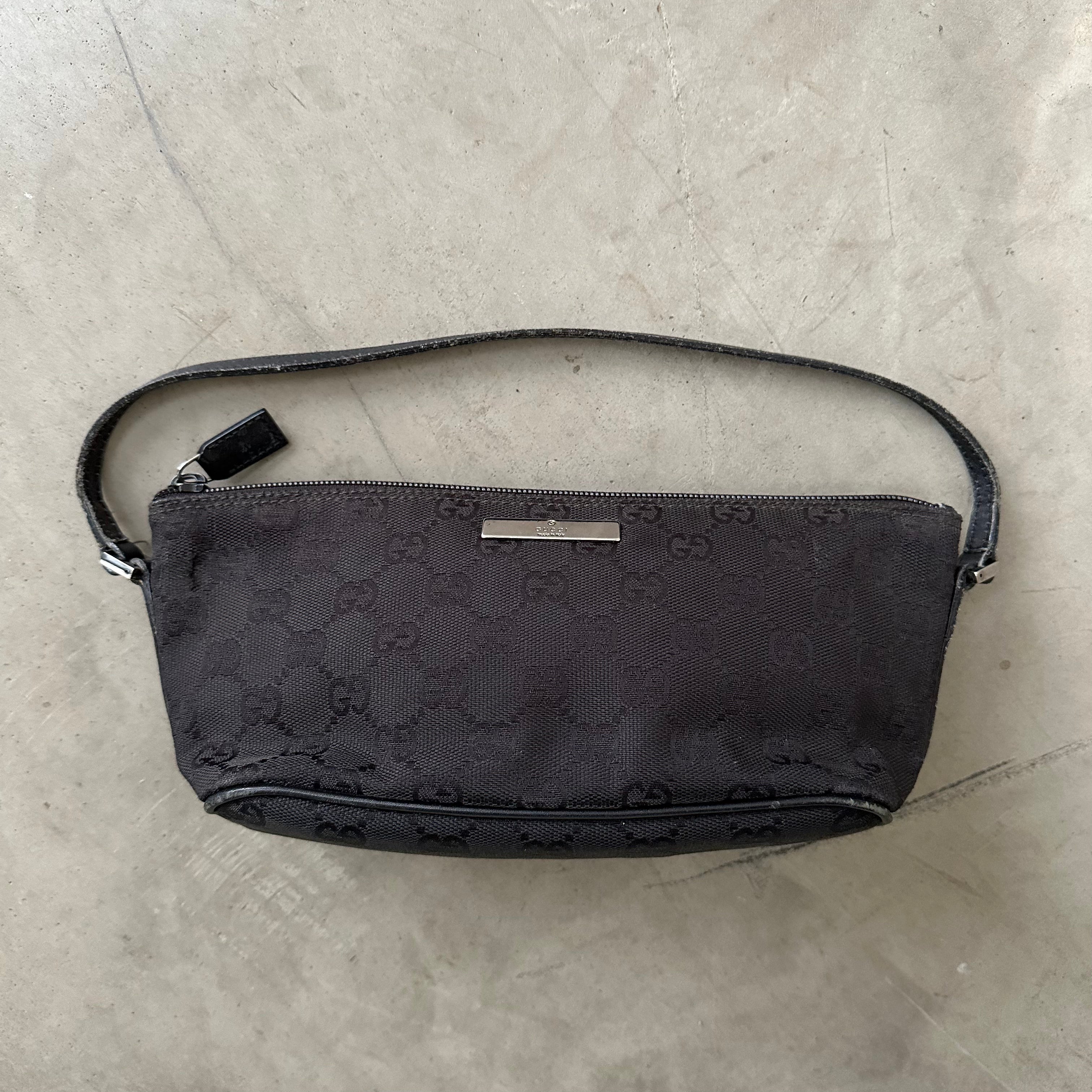 GUCCI Boat Pochette Bag