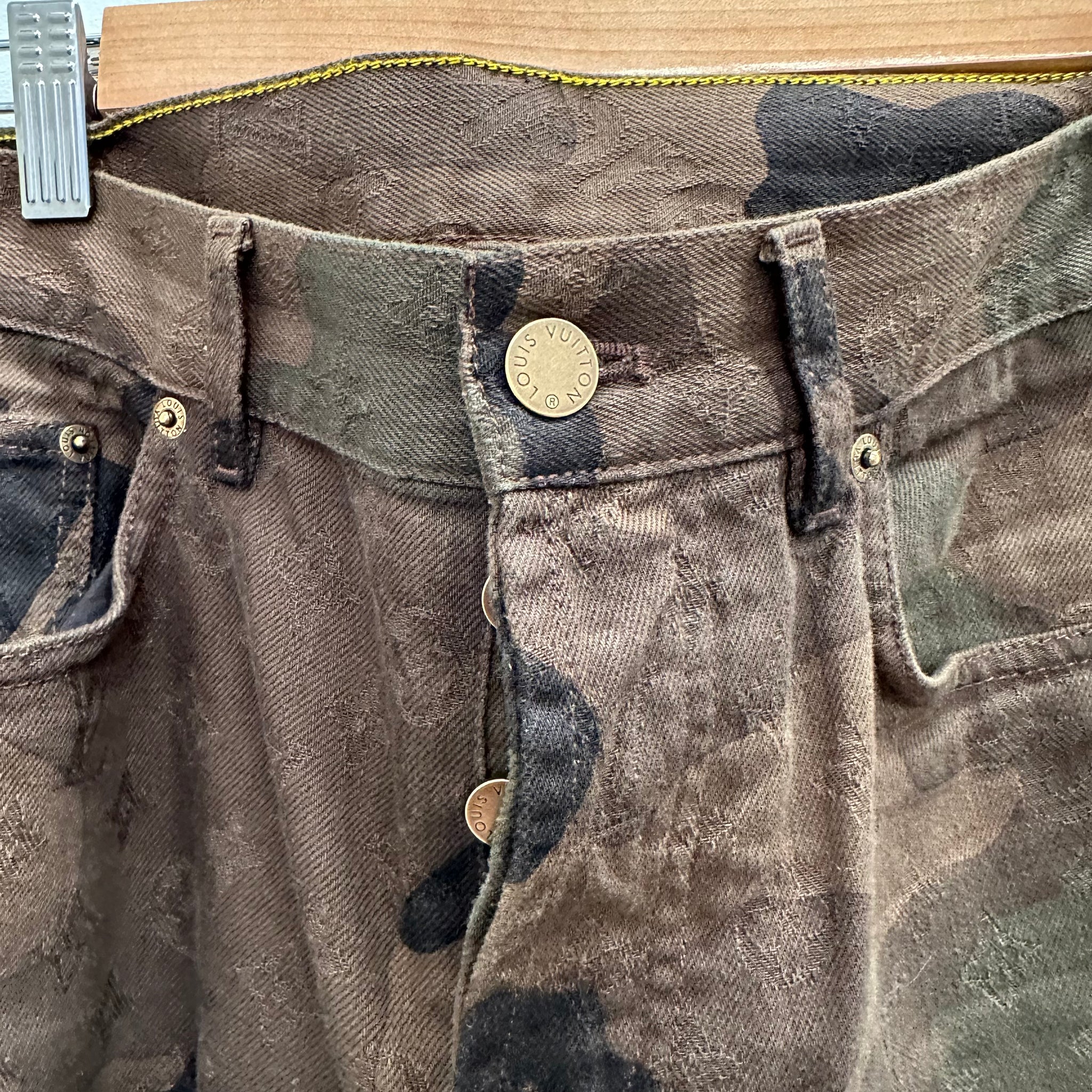 Louis Vuitton x Supreme Camo Monogram Jeans Size 31