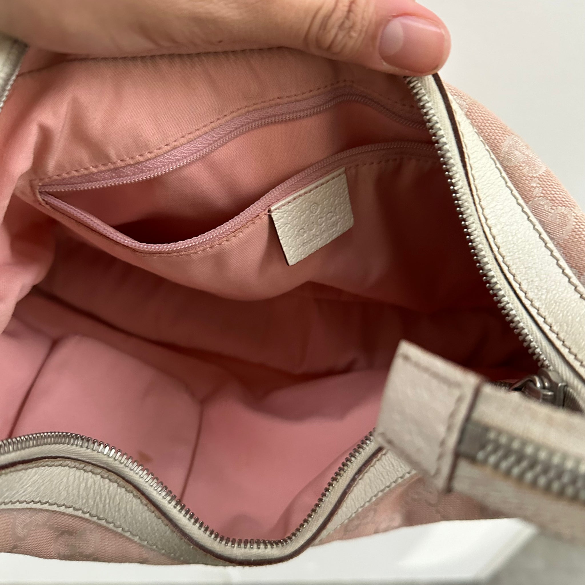 Gucci Shoulder Hobo Style Bag Canvas Pink