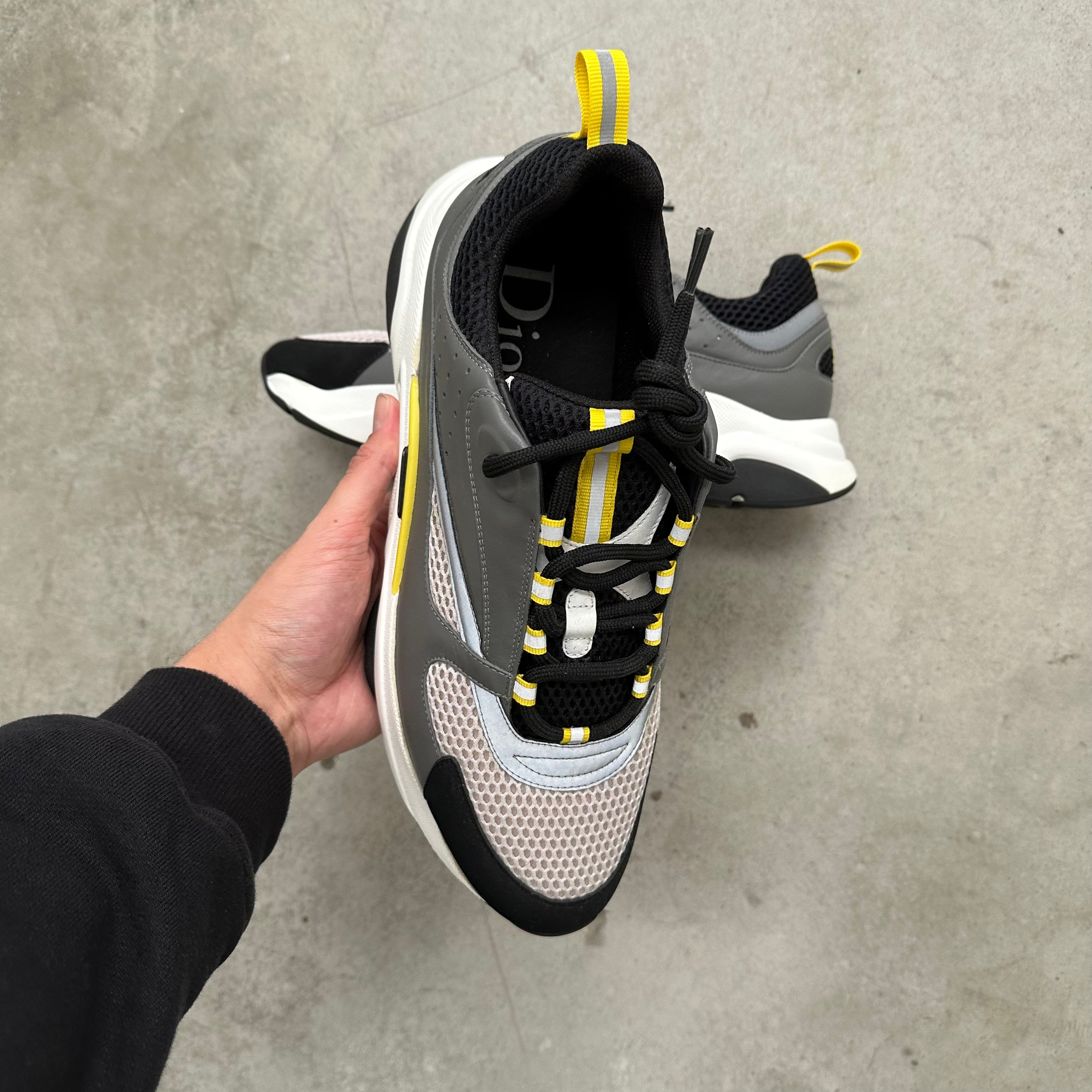 Dior b22 2025 grey yellow