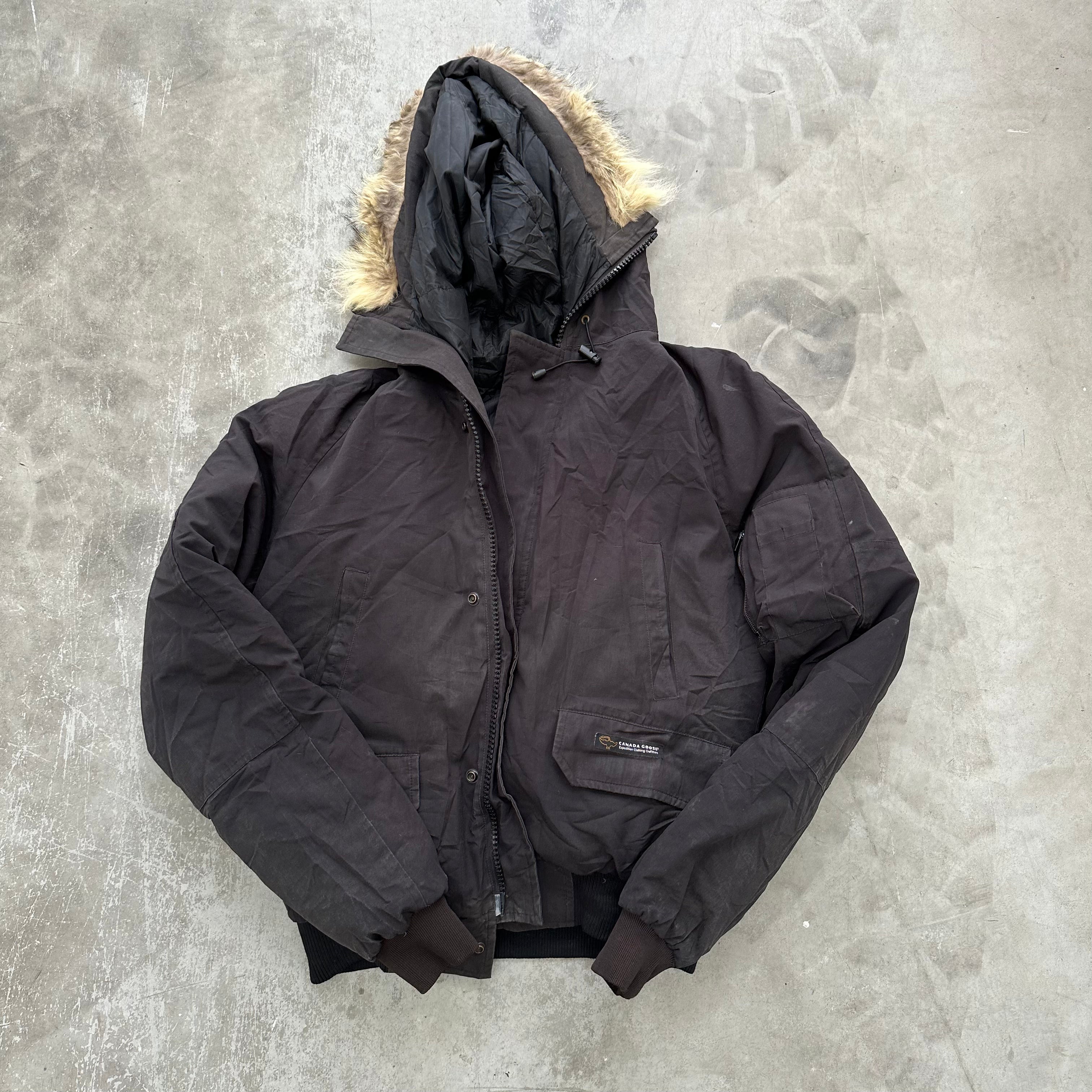 Canada goose size best sale m