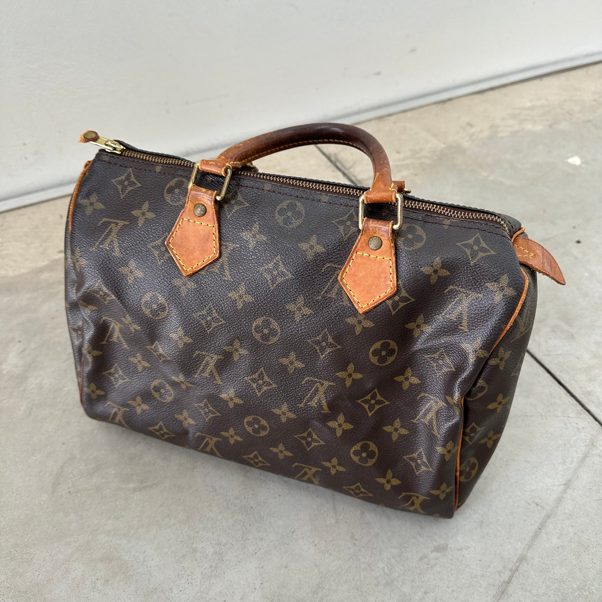 Louis Vuitton Speedy 30 Monogram Hand Bag (2002)