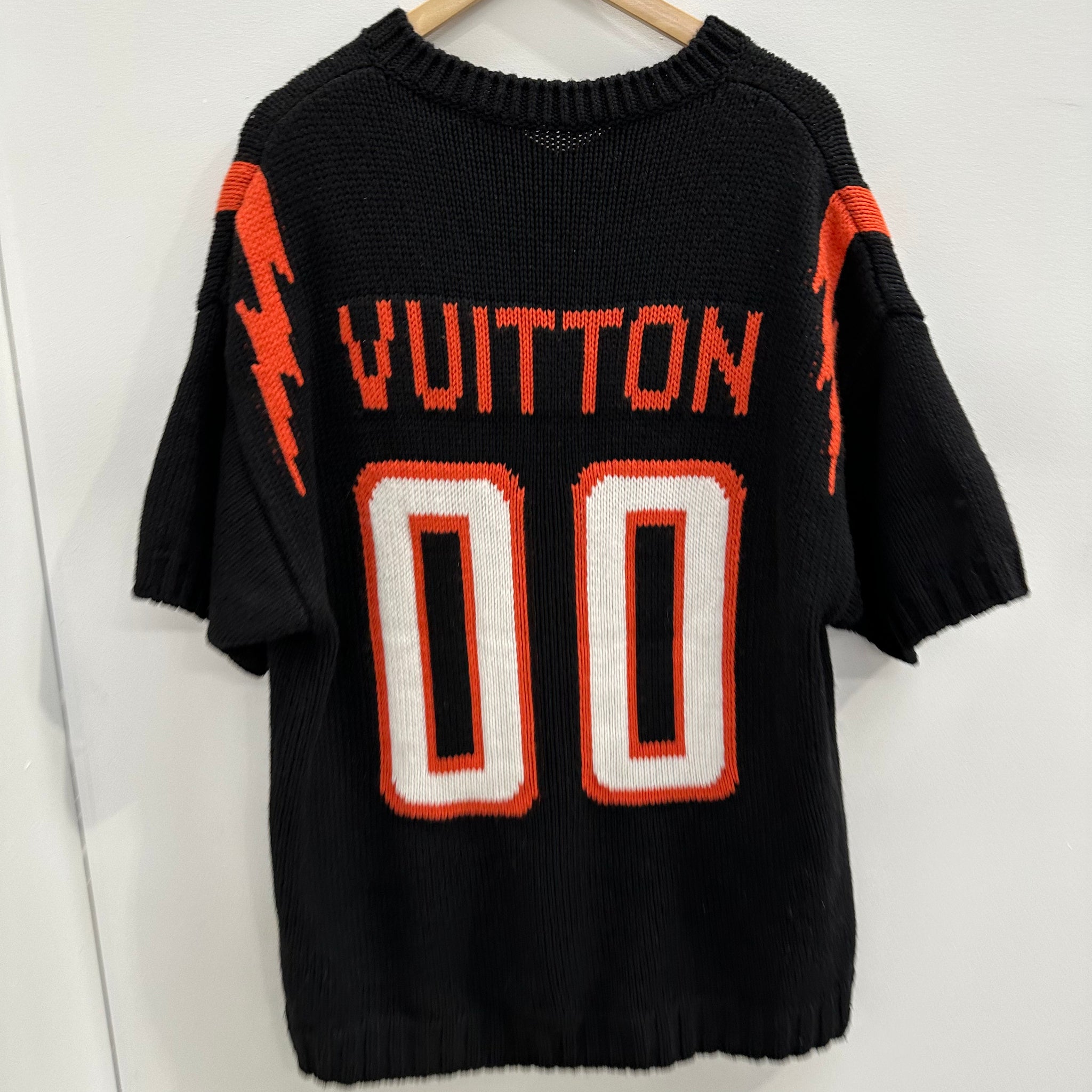 Louis Vuitton Chunky Intarsia Football T-Shirt (fits L-XL)