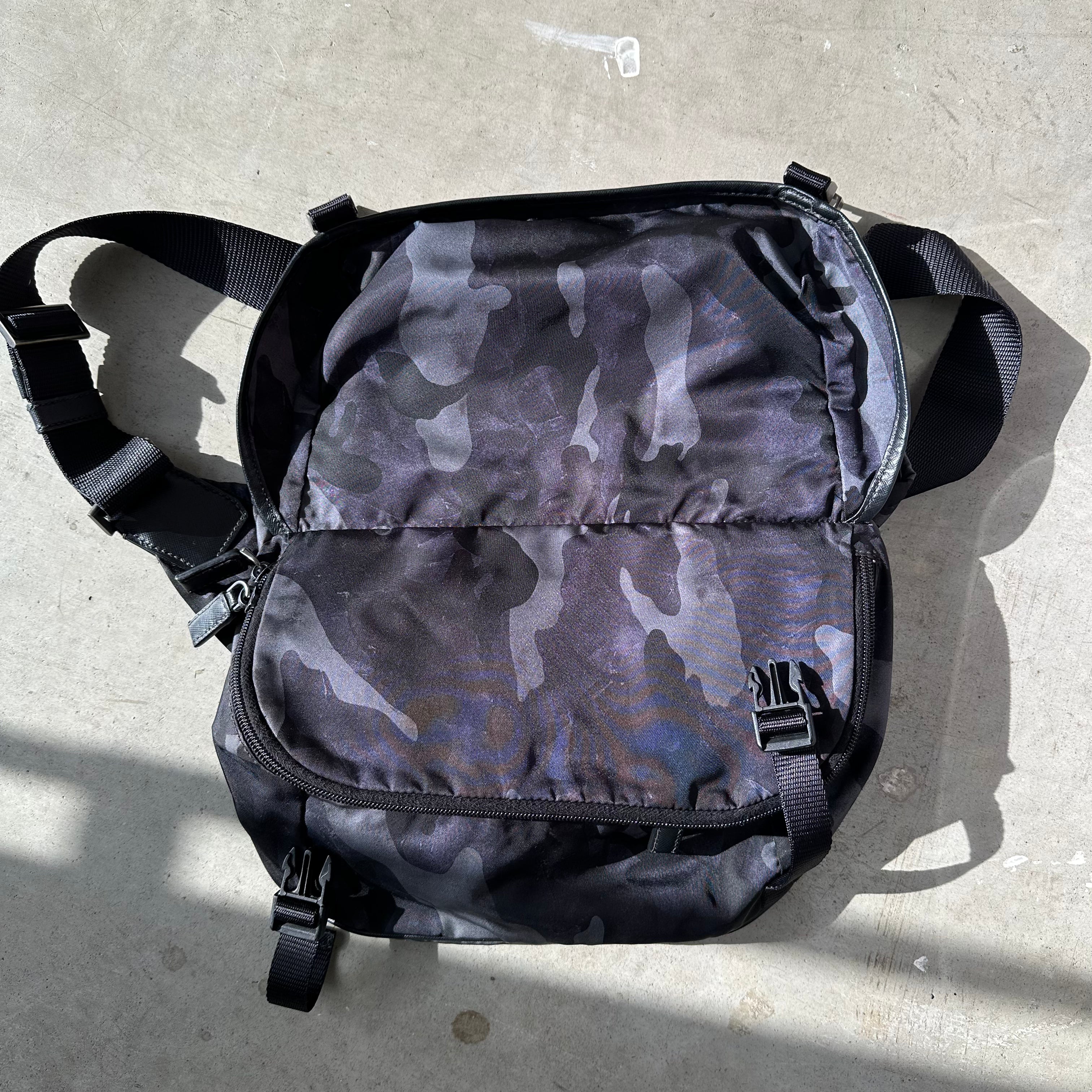 Prada camo messenger bag sales